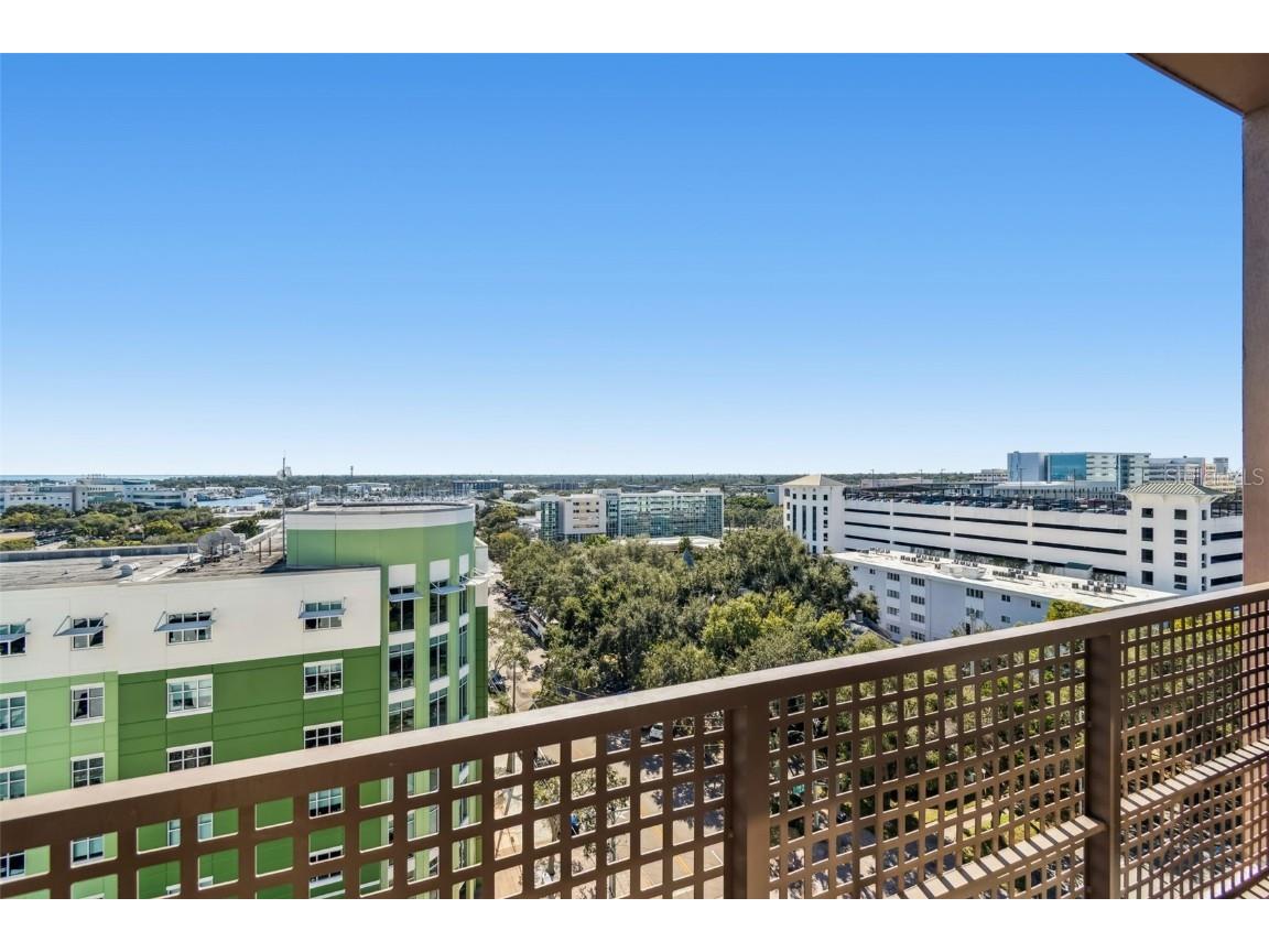 199 Dali Boulevard #1001 Saint Petersburg FL 33701 - TAMPA BAY TB8450660 image40