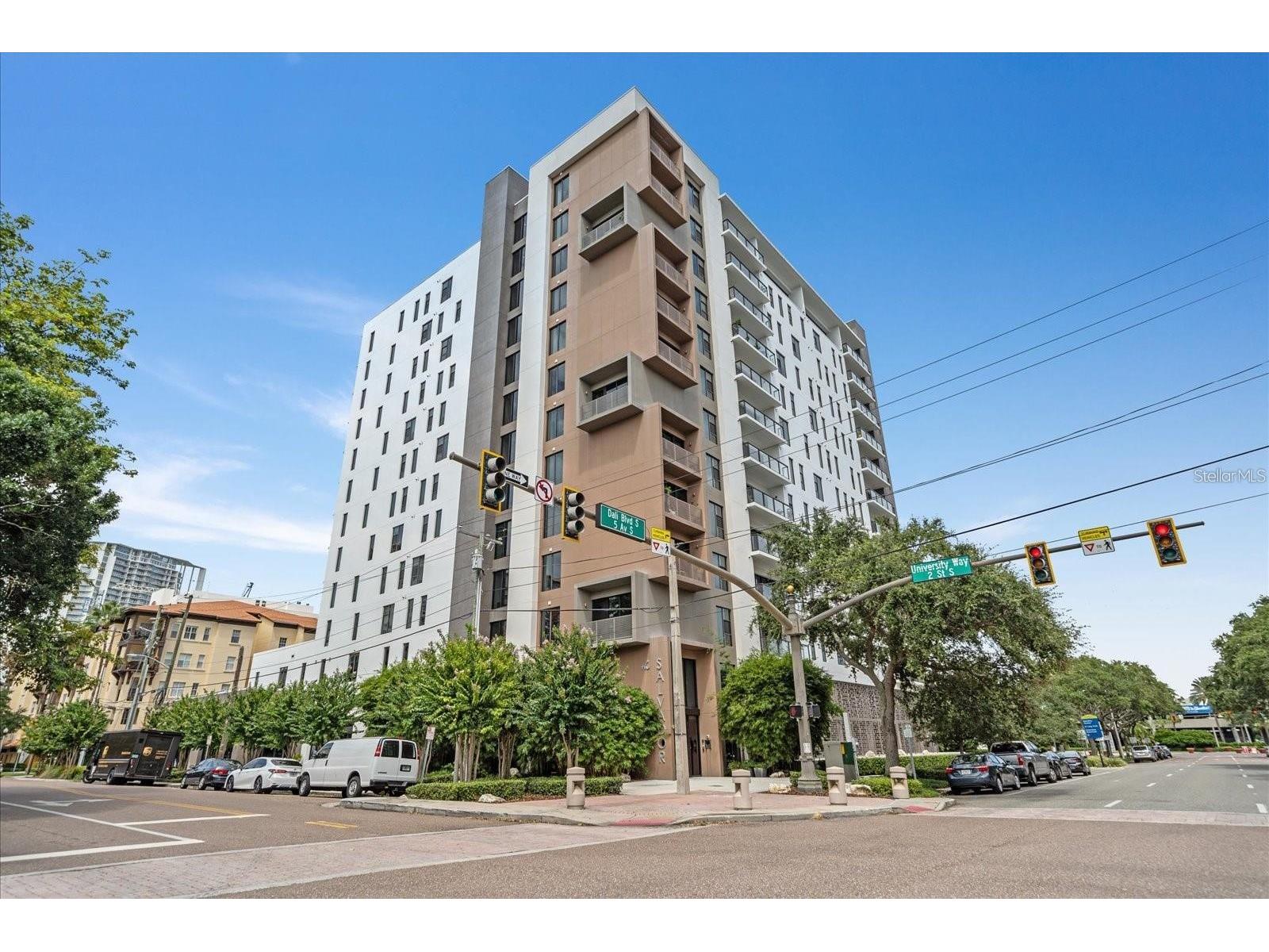 199 Dali Boulevard #1201 Saint Petersburg FL 33701 TB8461530 image1