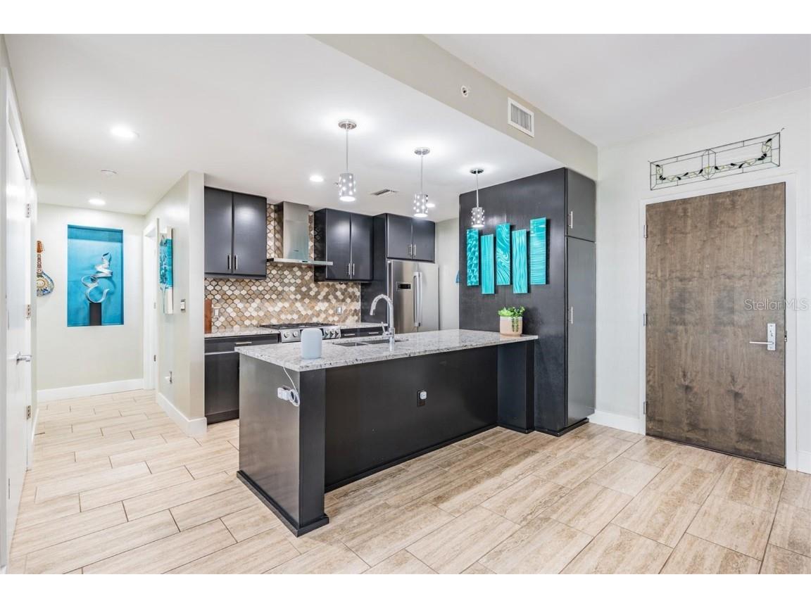 199 Dali Boulevard #403 Saint Petersburg FL 33701 TB8383034 image11