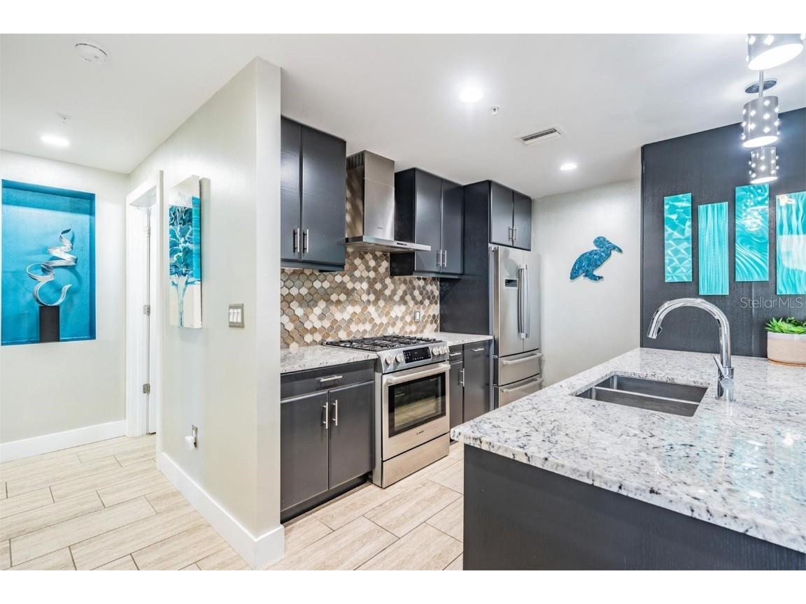 199 Dali Boulevard #403 Saint Petersburg FL 33701 TB8383034 image13