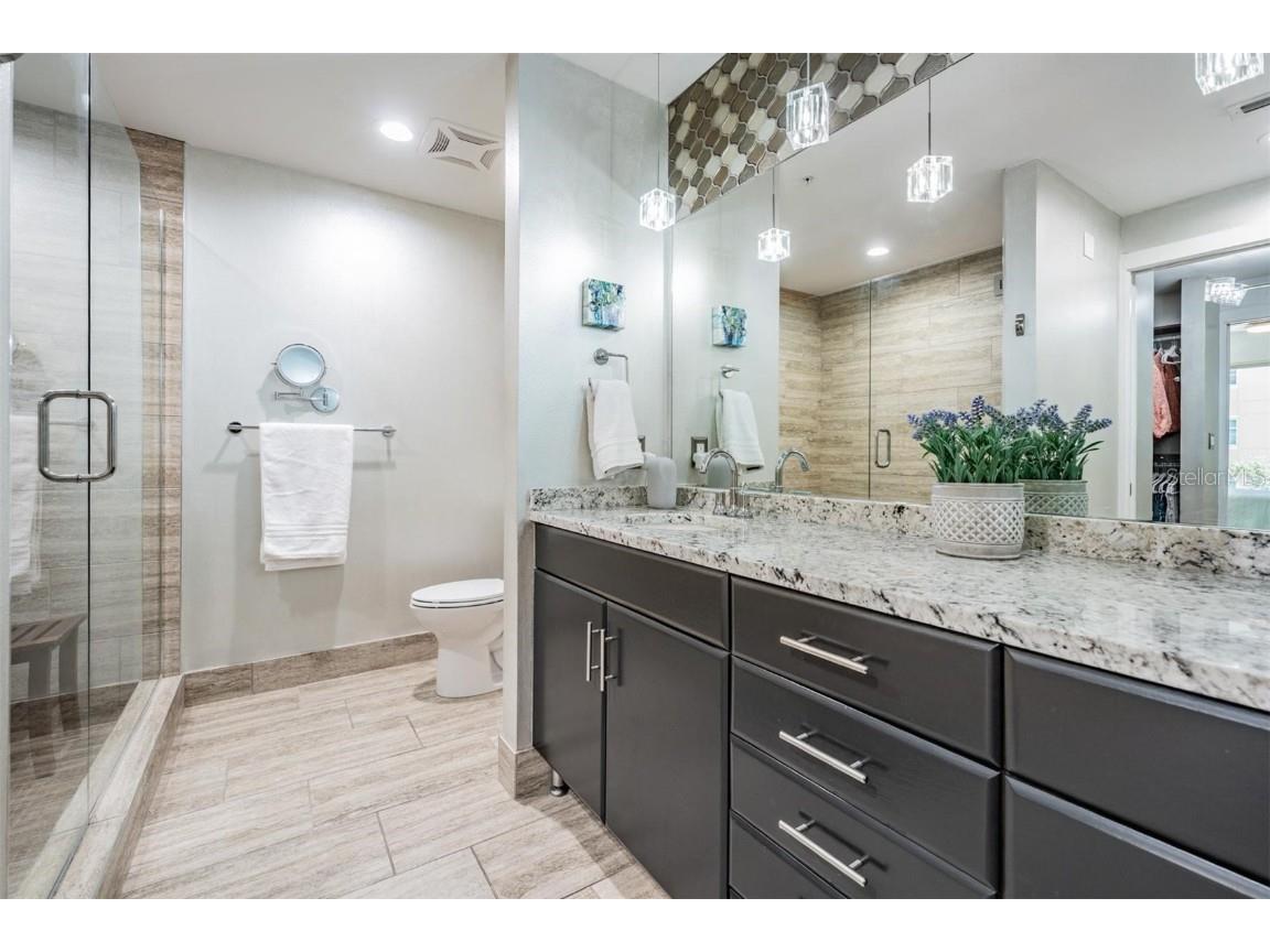 199 Dali Boulevard #403 Saint Petersburg FL 33701 TB8383034 image24