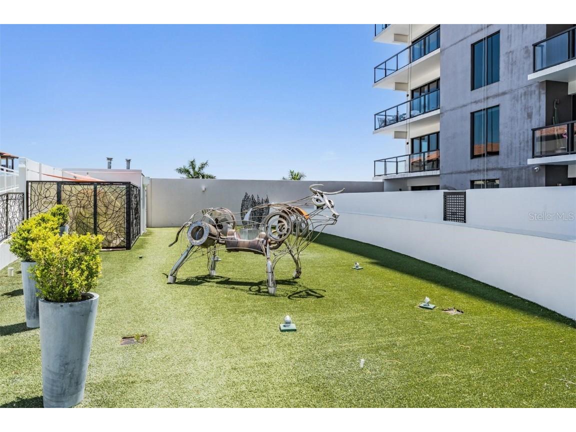 199 Dali Boulevard #403 Saint Petersburg FL 33701 TB8383034 image37