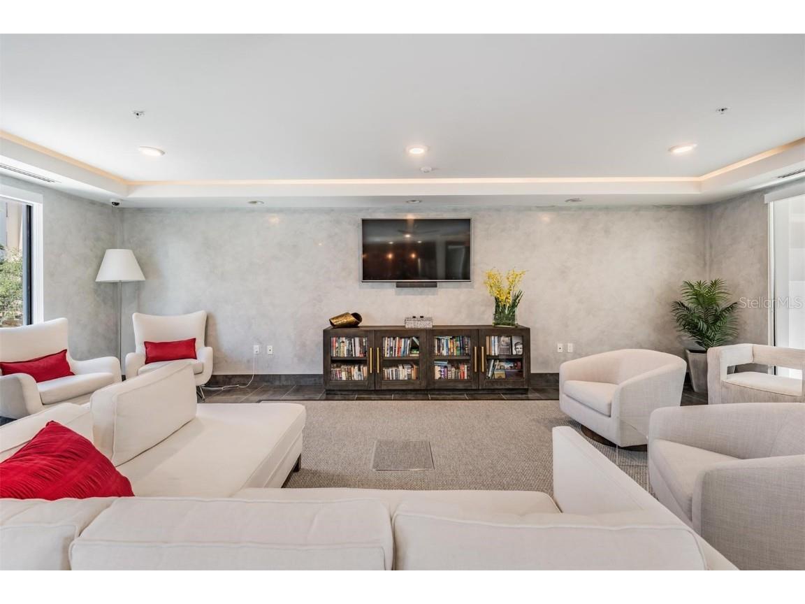 199 Dali Boulevard #403 Saint Petersburg FL 33701 TB8383034 image47