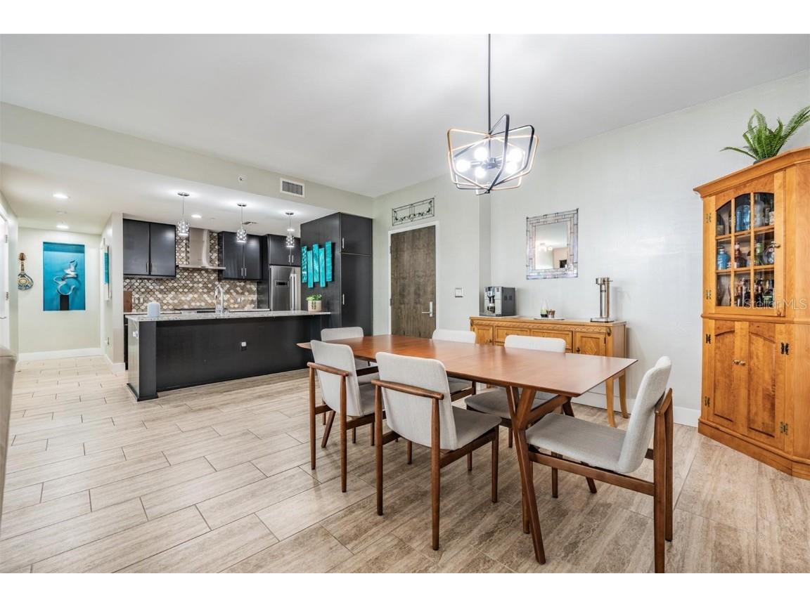 199 Dali Boulevard #403 Saint Petersburg FL 33701 TB8383034 image5