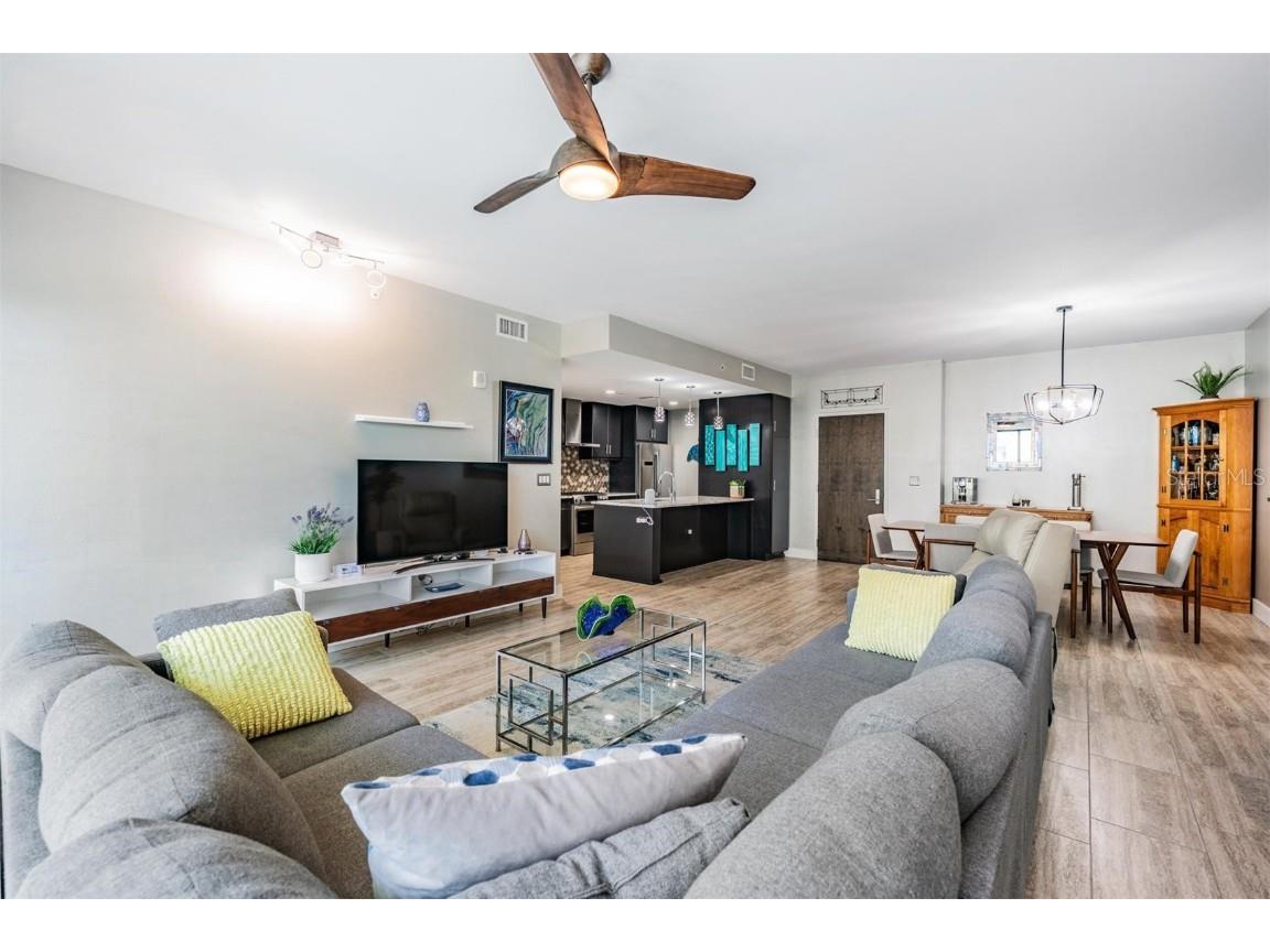 199 Dali Boulevard #403 Saint Petersburg FL 33701 TB8383034 image9