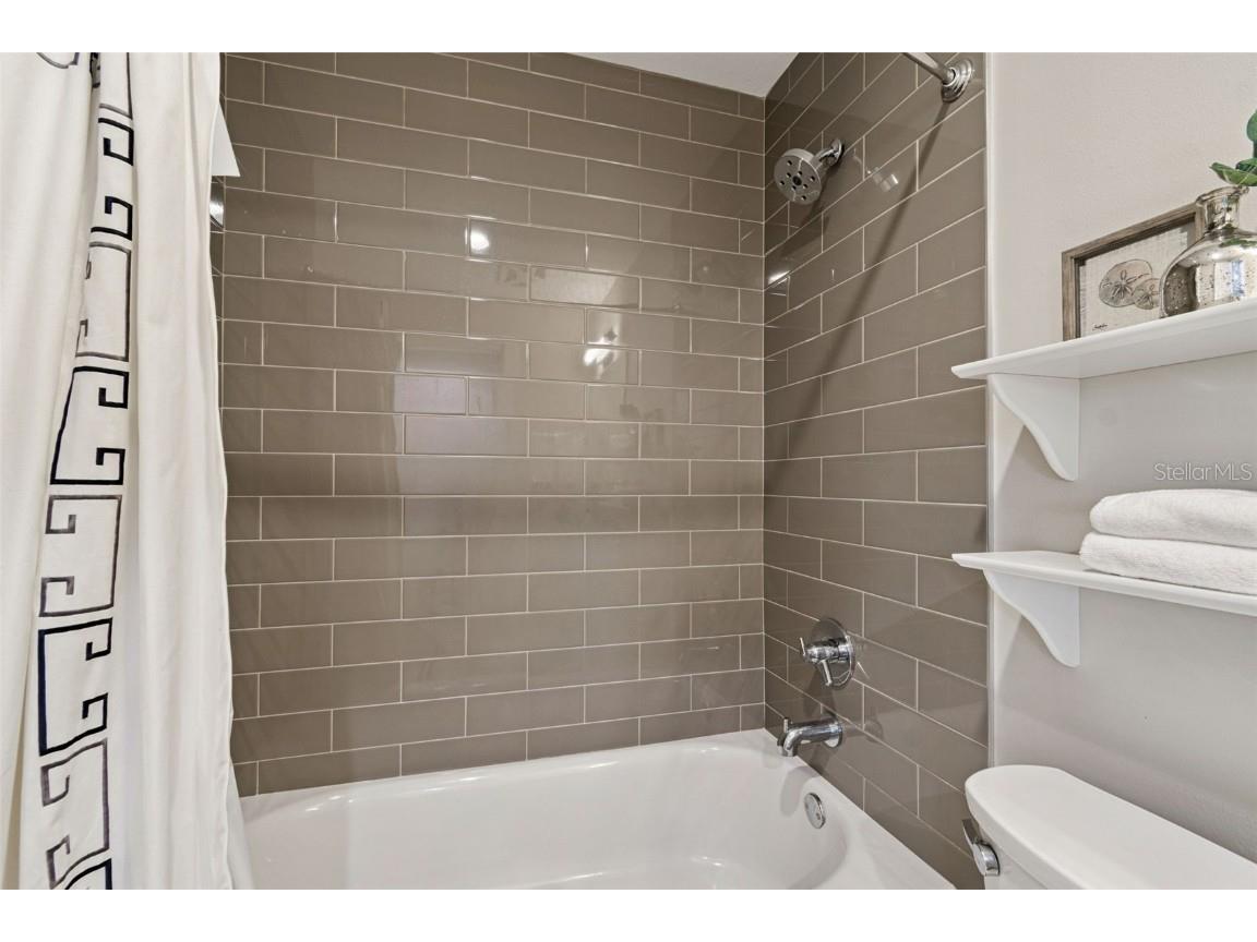 199 Dali Boulevard #607 Saint Petersburg FL 33701 - TAMPA BAY TB8394365 image32