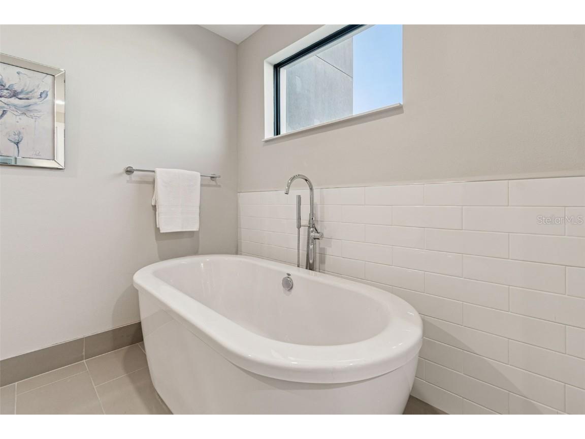 199 Dali Boulevard #607 Saint Petersburg FL 33701 - TAMPA BAY TB8394365 image51