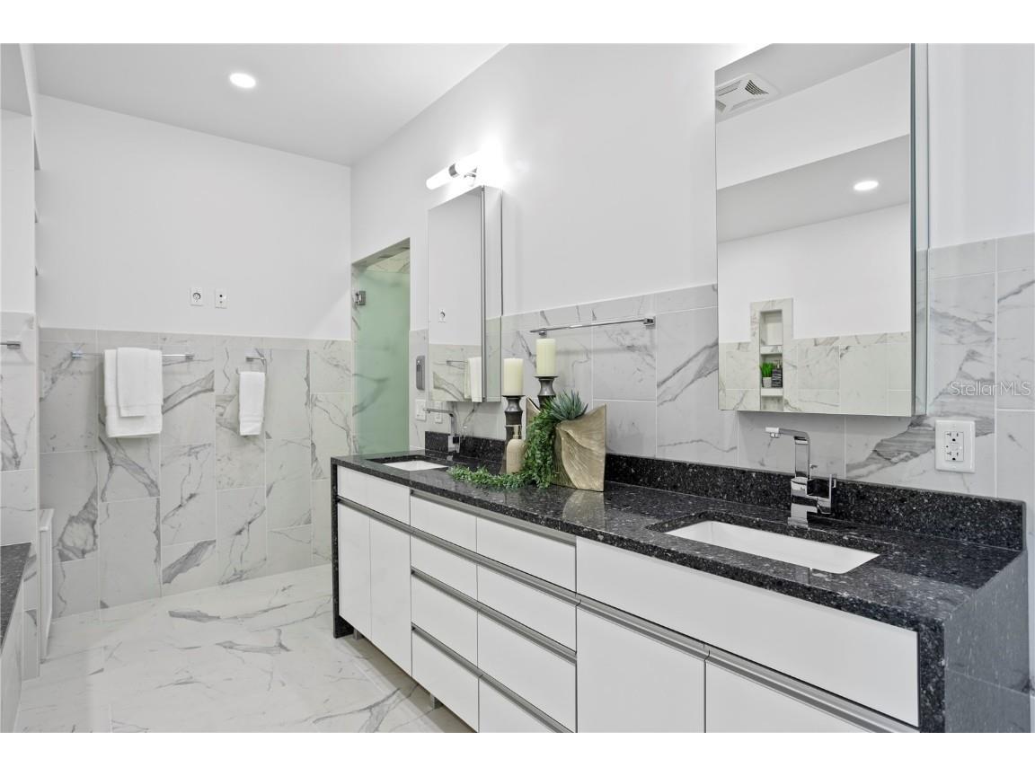 199 Dali Boulevard #PH-2 Saint Petersburg FL 33701 TB8448021 image20