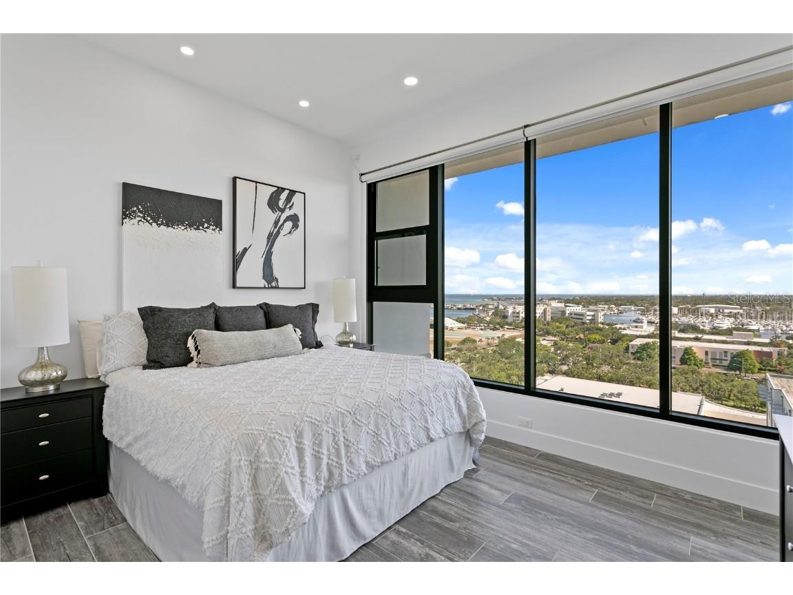 199 Dali Boulevard #PH-2 Saint Petersburg FL 33701 TB8448021 image26