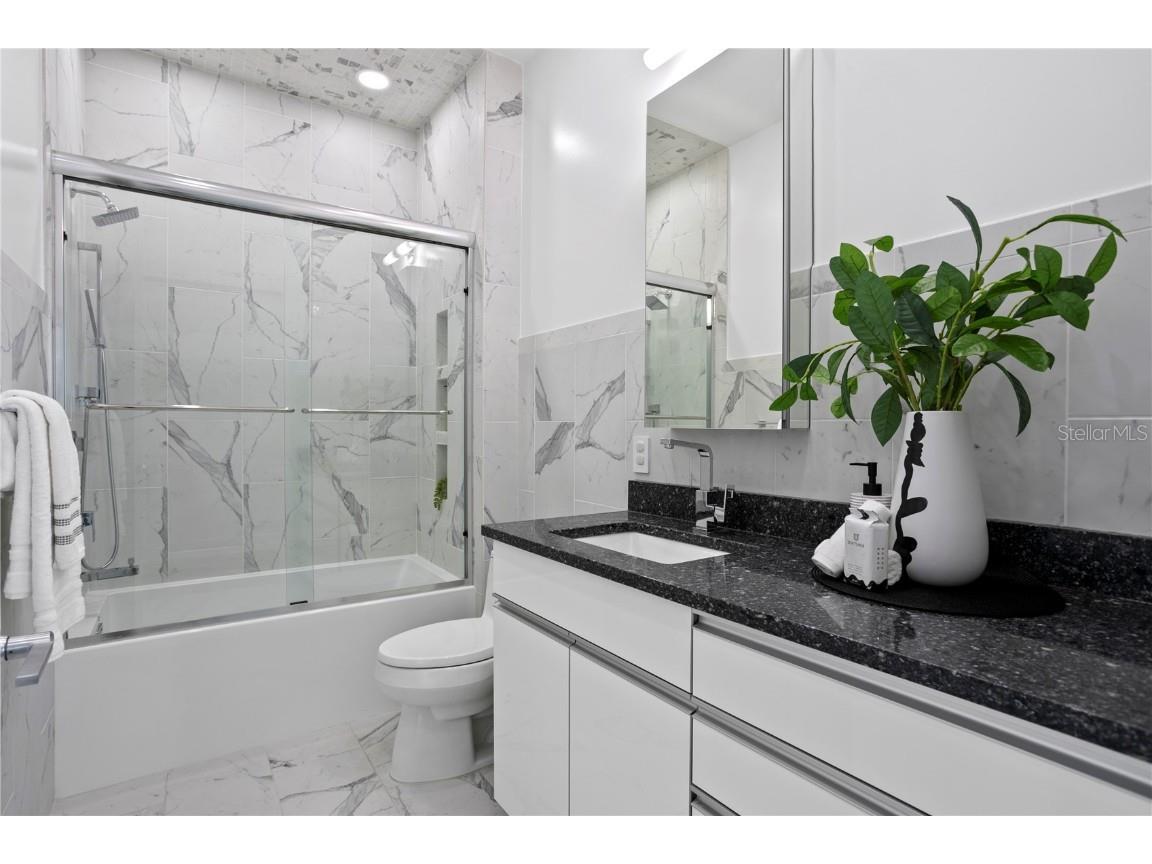 199 Dali Boulevard #PH-2 Saint Petersburg FL 33701 TB8448021 image27