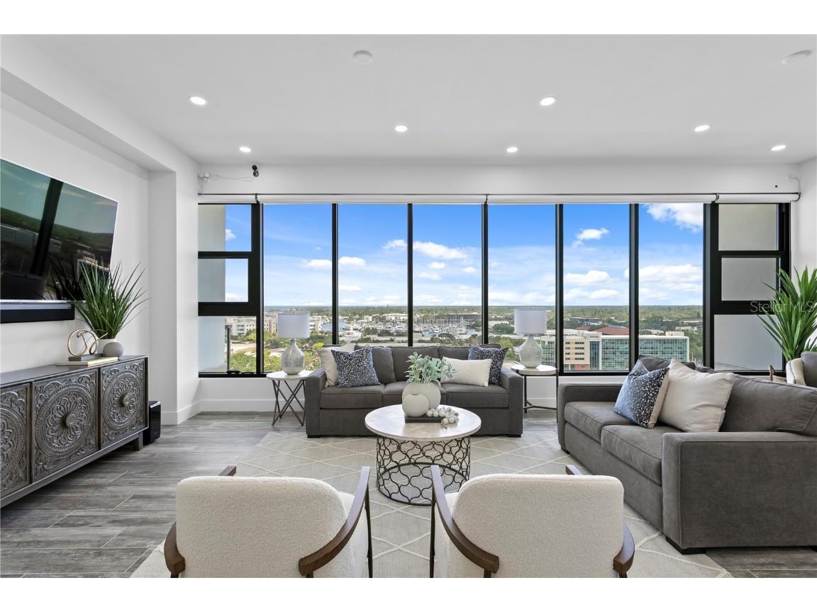 199 Dali Boulevard #PH-2 Saint Petersburg FL 33701 TB8448021 image37