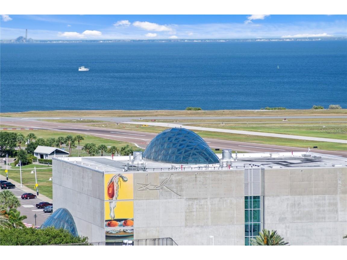199 Dali Boulevard #PH-2 Saint Petersburg FL 33701 TB8448021 image44