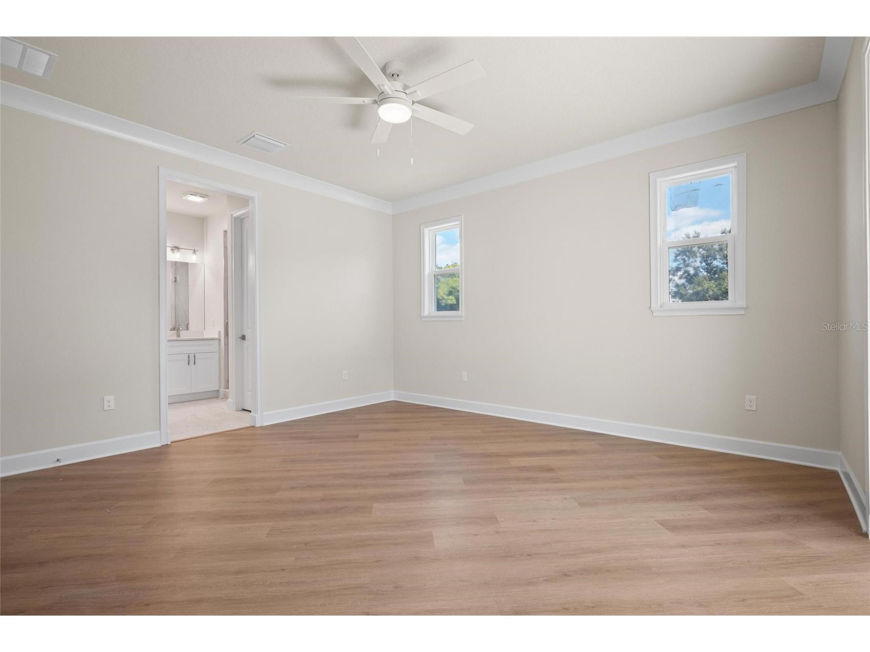 199 E Live Oak Street Tarpon Springs FL 34689 W7882673 image13