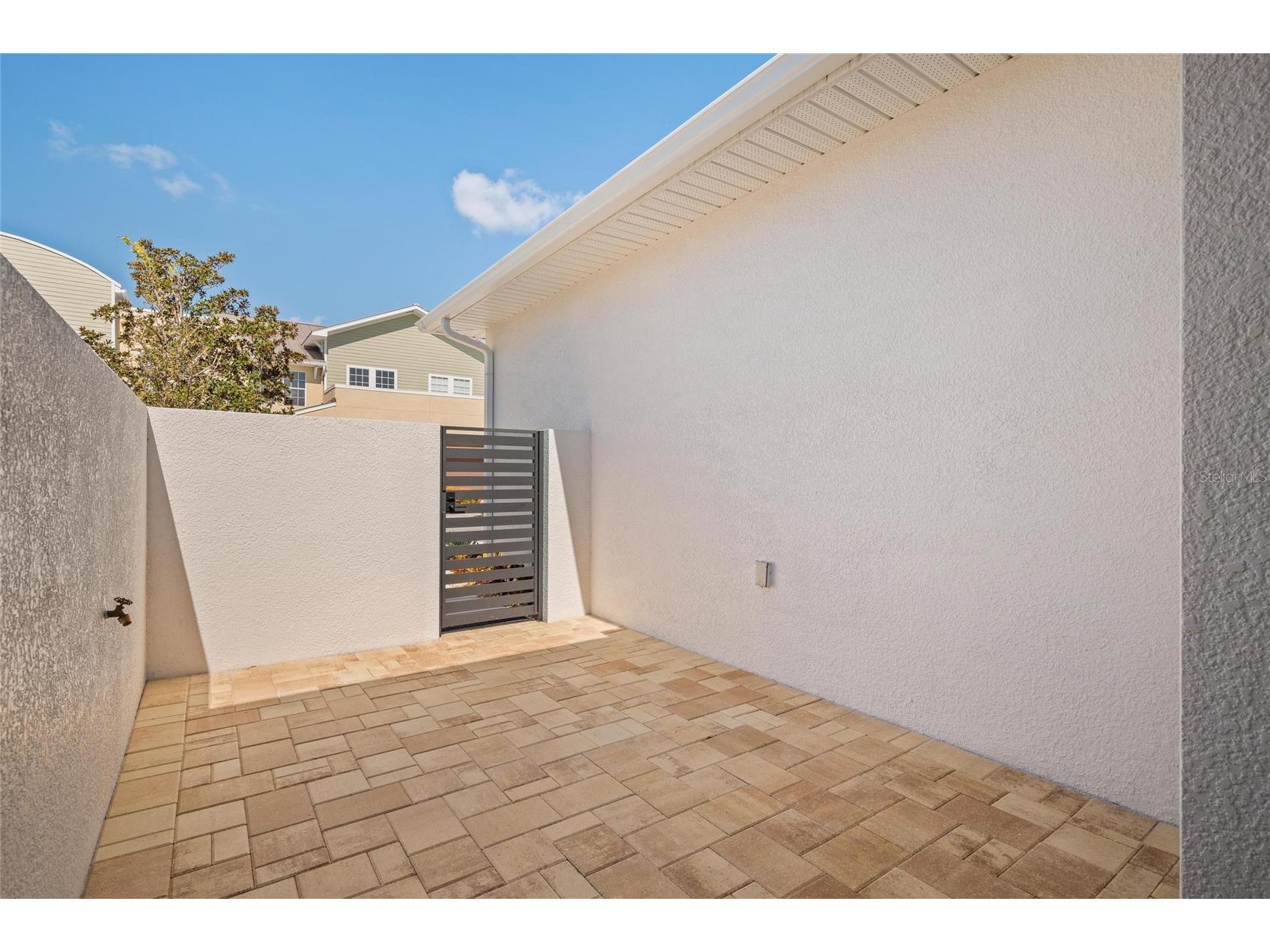 199 E Live Oak Street Tarpon Springs FL 34689 W7882673 image28