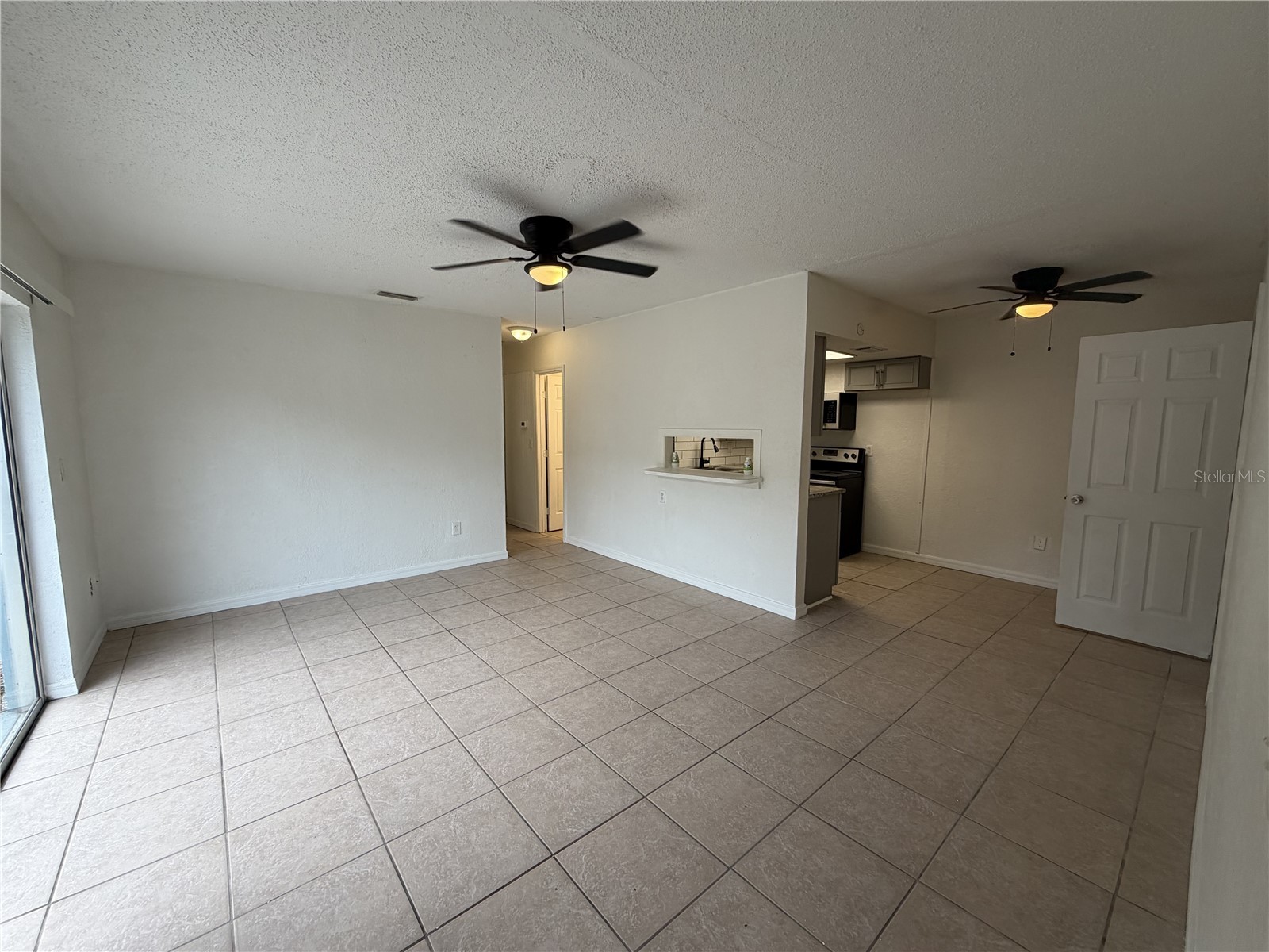 199 Fulton Street NE #4 Largo FL 33771 - LARGO LAKE TB8516091 image2