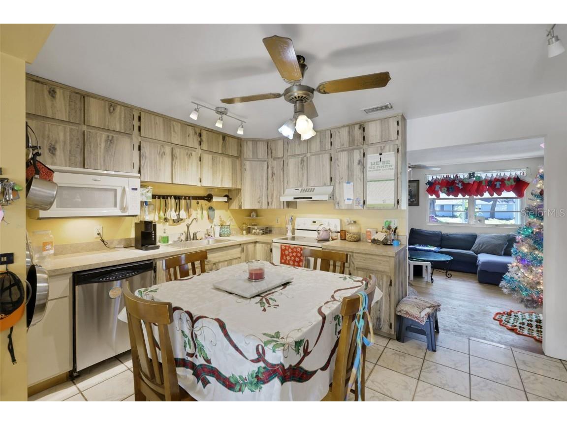 199 Rosewood Avenue Ormond Beach FL 32174 O6369581 image5