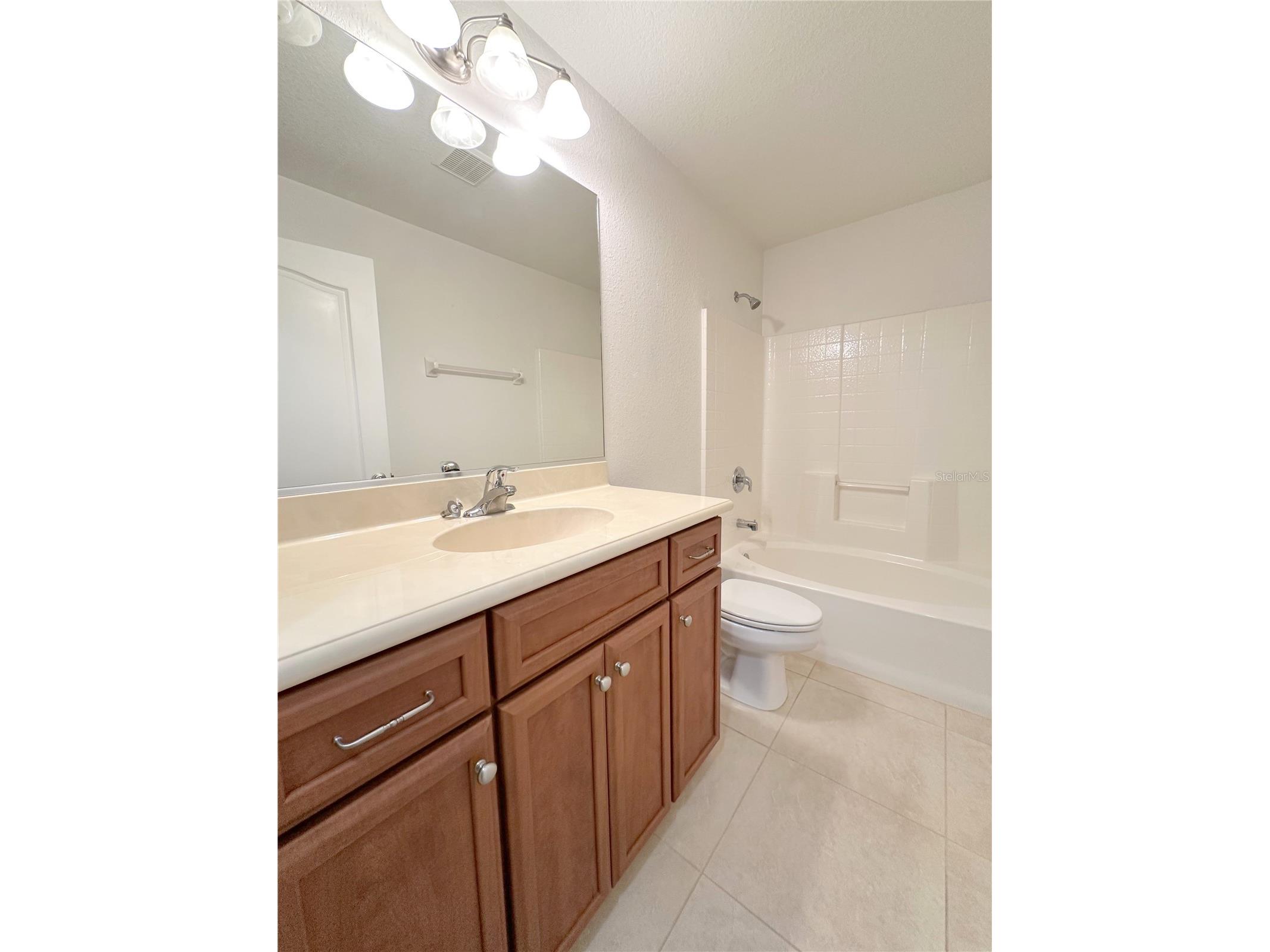 199 Rotonda Boulevard W #C Rotonda West FL 33947 D6147625 image17
