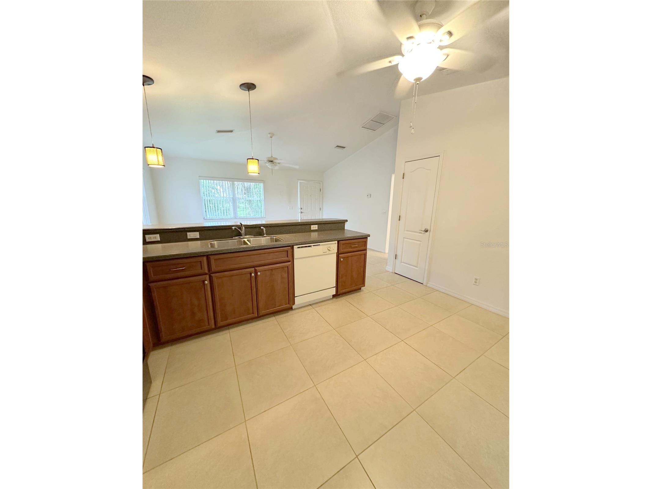 199 Rotonda Boulevard W #C Rotonda West FL 33947 D6147625 image5