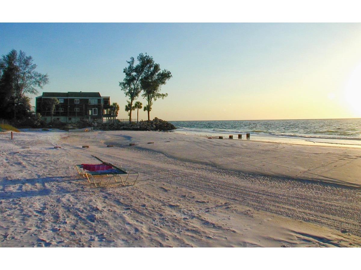 199 Whispering Sands Drive #201 Sarasota FL 34242 - GULF OF AMERICA A4670071 image60