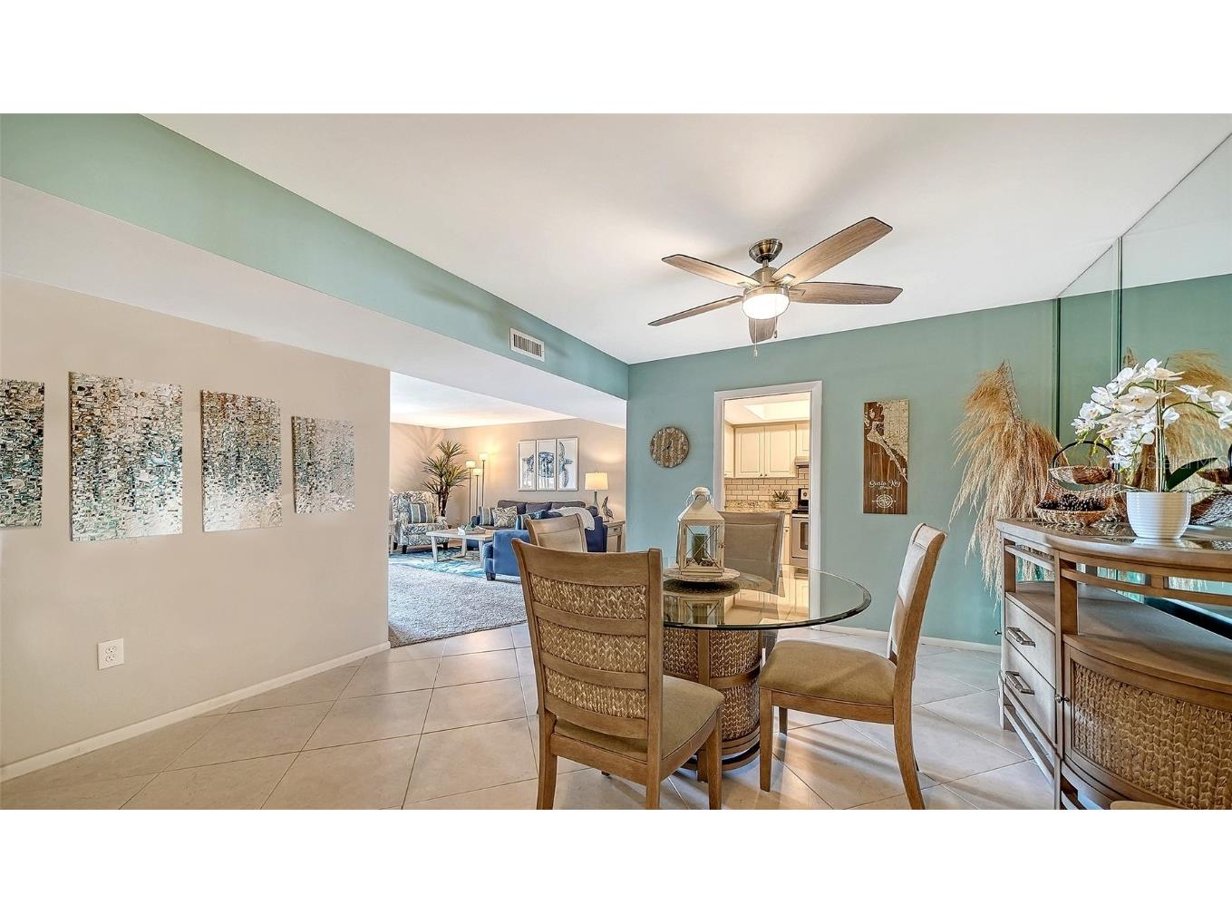 199 Whispering Sands Drive #201 Sarasota FL 34242 - GULF OF AMERICA A4670071 image8