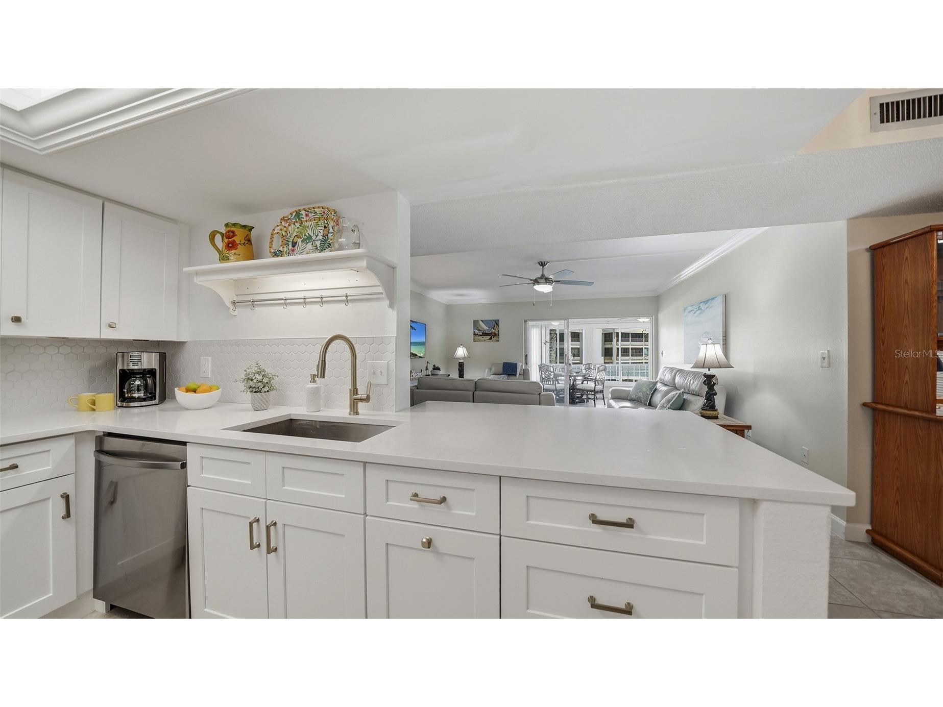 199 Whispering Sands Drive #204 Sarasota FL 34242 - GULF OF AMERICA A4684412 image11