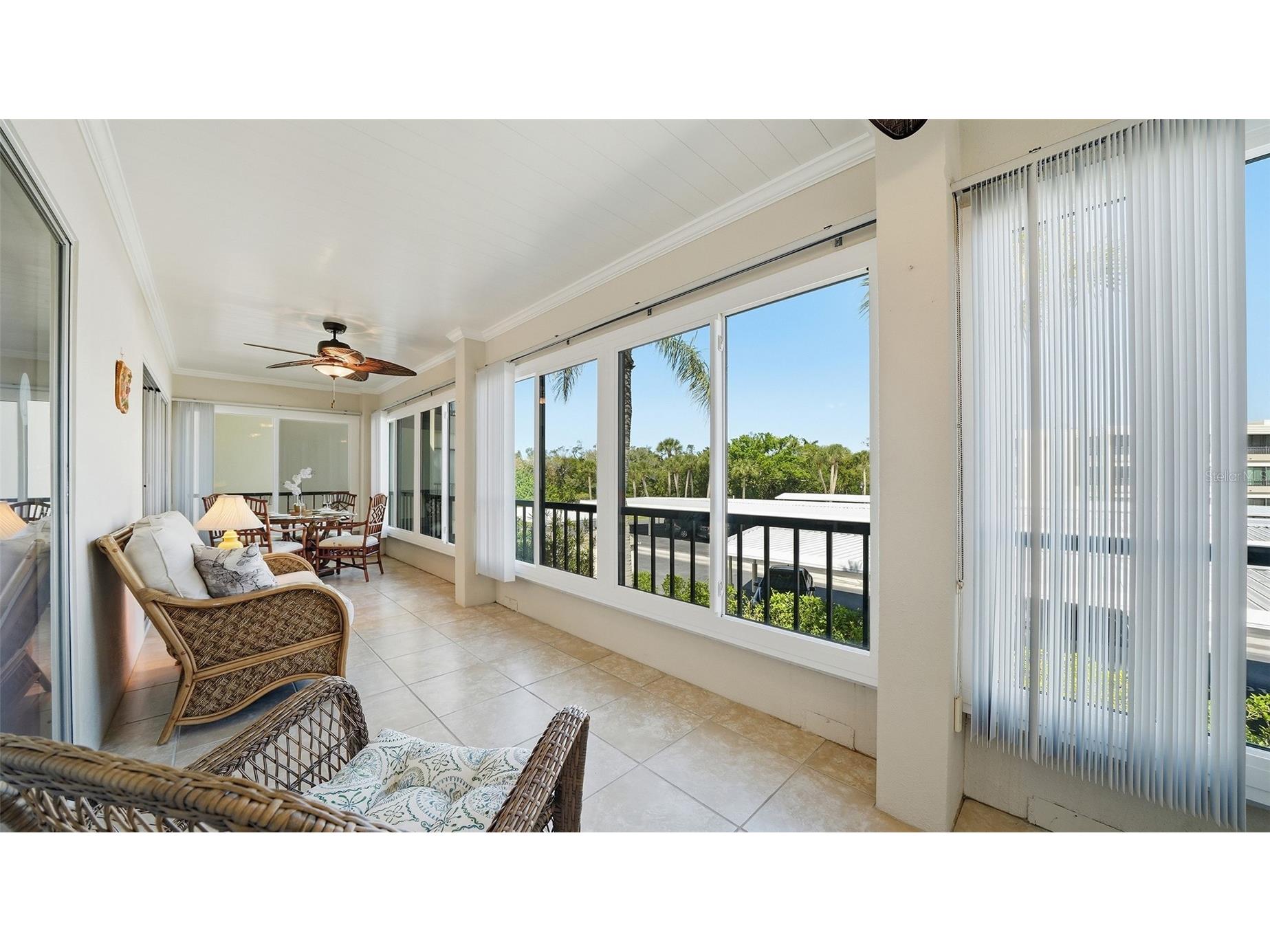 199 Whispering Sands Drive #204 Sarasota FL 34242 - GULF OF AMERICA A4684412 image23