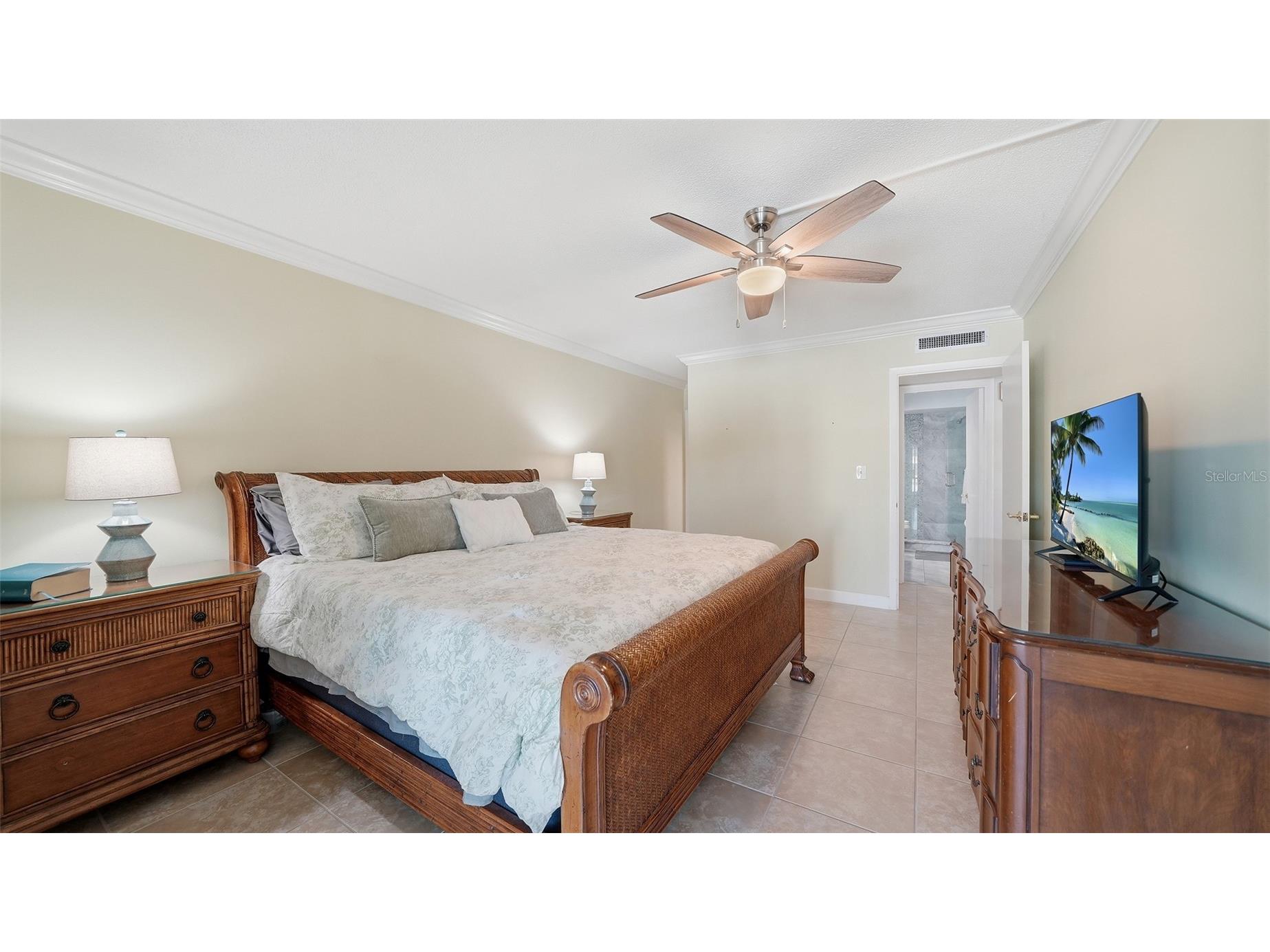 199 Whispering Sands Drive #204 Sarasota FL 34242 - GULF OF AMERICA A4684412 image28
