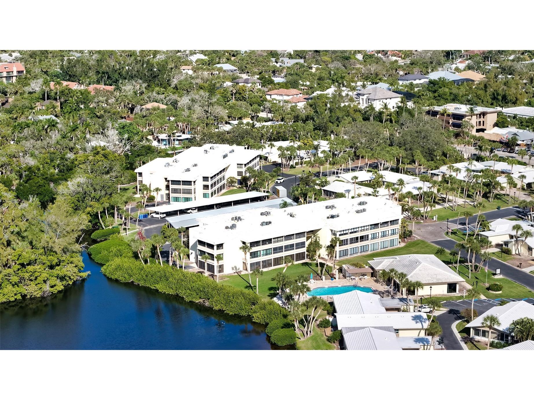 199 Whispering Sands Drive #204 Sarasota FL 34242 - GULF OF AMERICA A4684412 image5