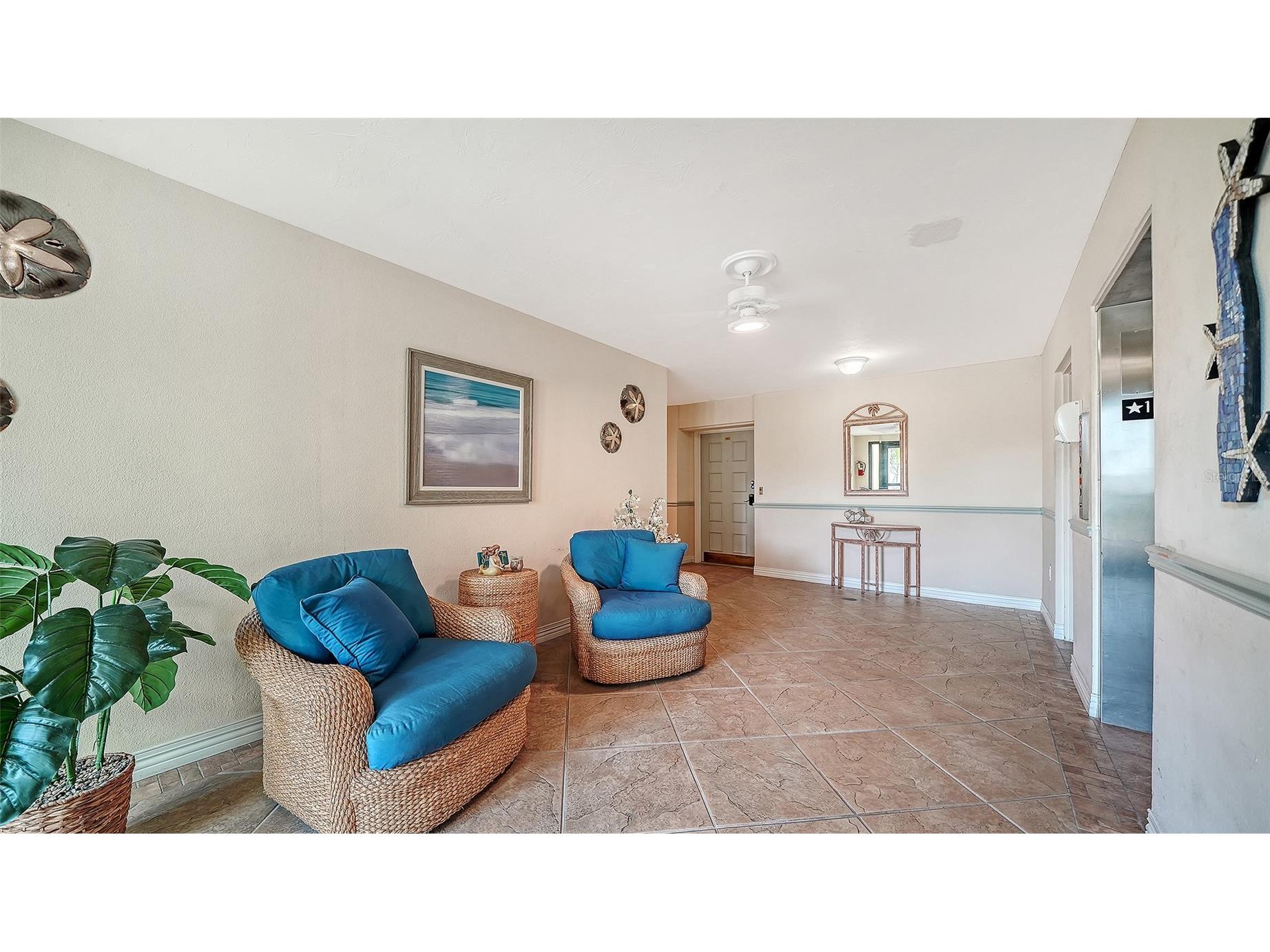199 Whispering Sands Drive #204 Sarasota FL 34242 - GULF OF AMERICA A4684412 image8