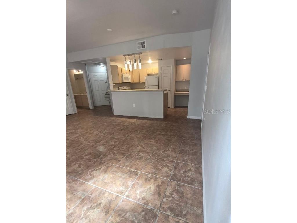 1990 Erving Circle #102 Ocoee FL 34761 S5140356 image3