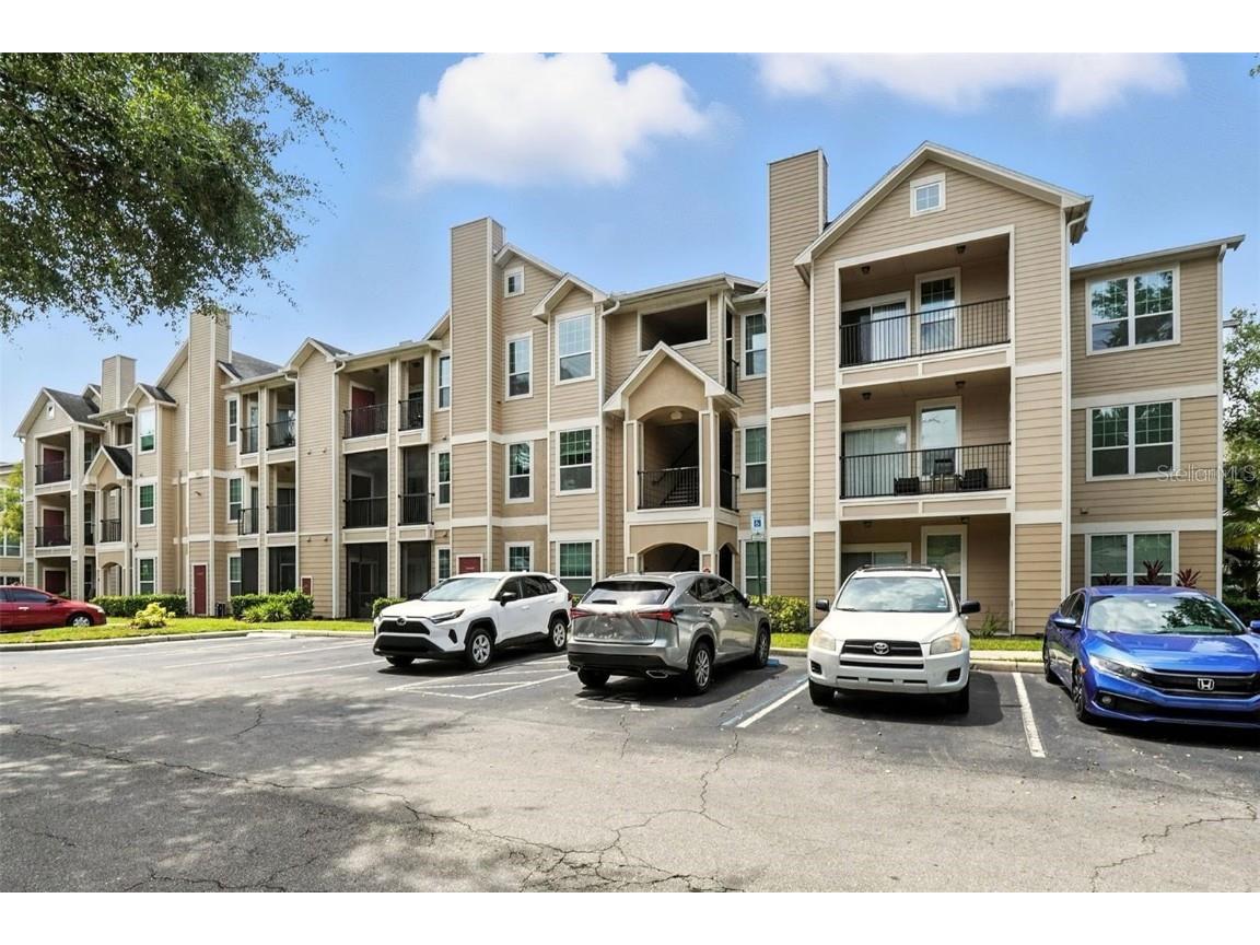 1990 Erving Circle #104 Ocoee FL 34761 O6331602 image1