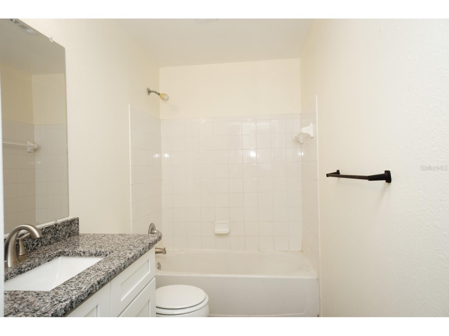 1990 Erving Circle #108 Ocoee FL 34761 O6381245 image16