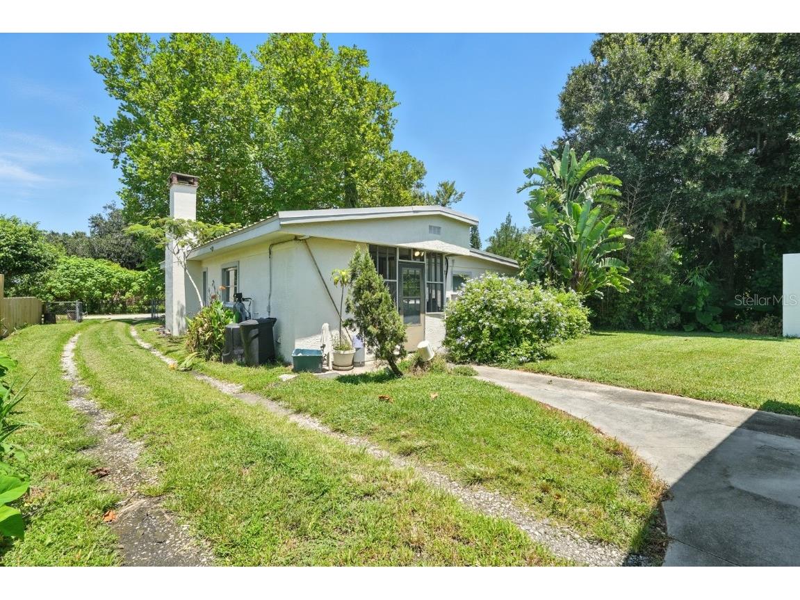 1990 Lake Drive New Smyrna Beach FL 32168 V4944254 image16