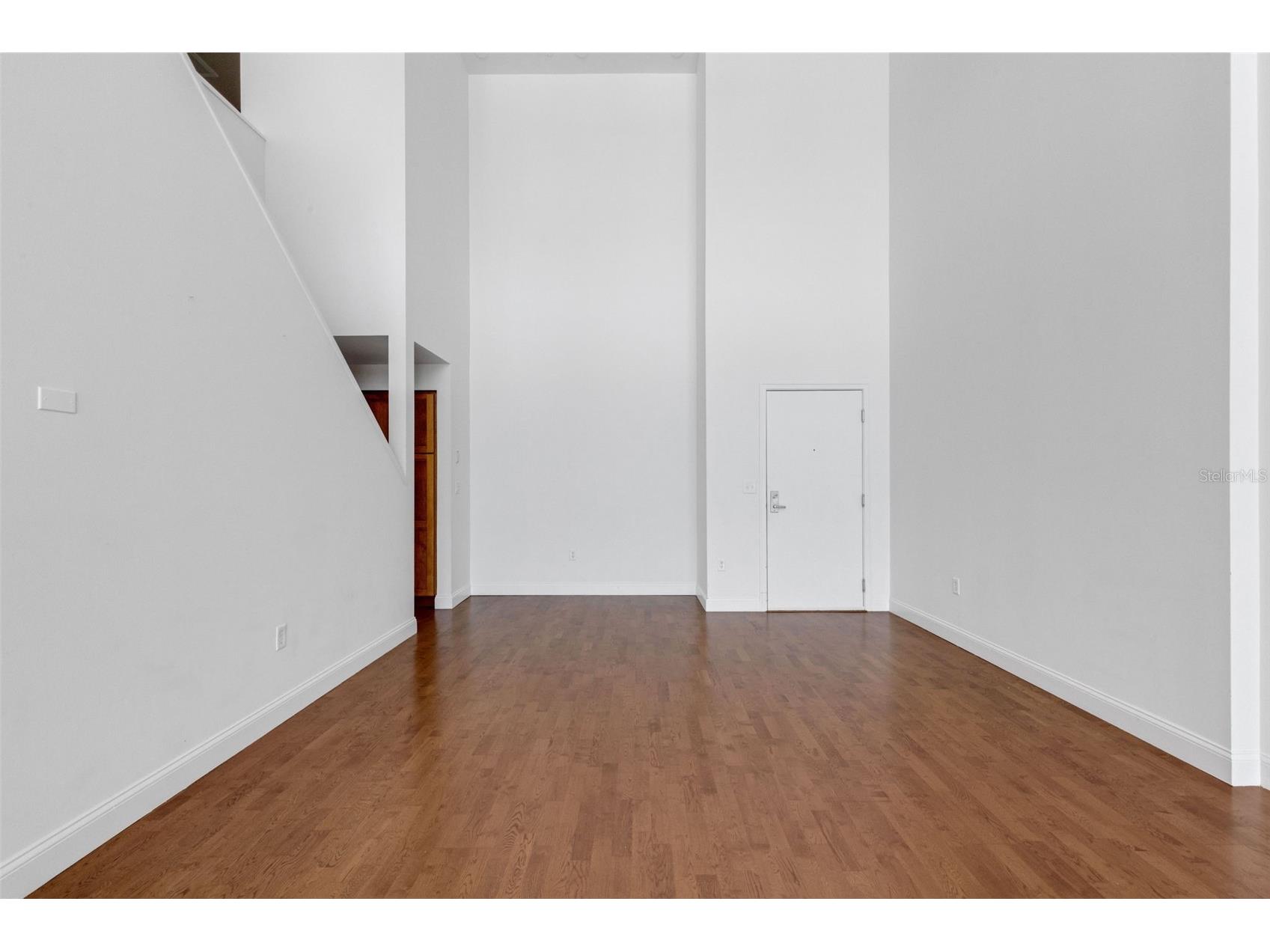 1990 Main Street #4 Sarasota FL 34236 A4687688 image15