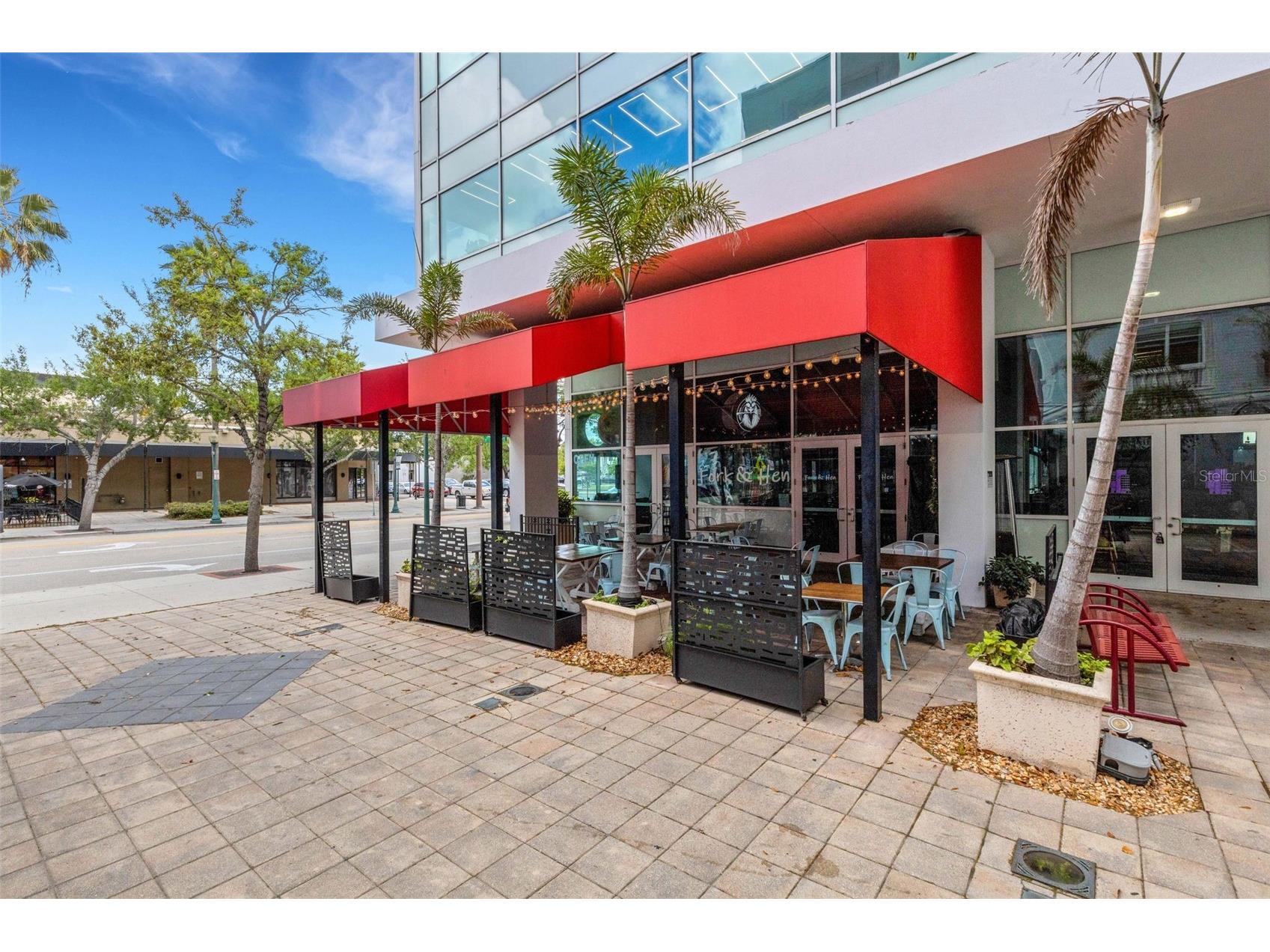 1990 Main Street #4 Sarasota FL 34236 A4687688 image42