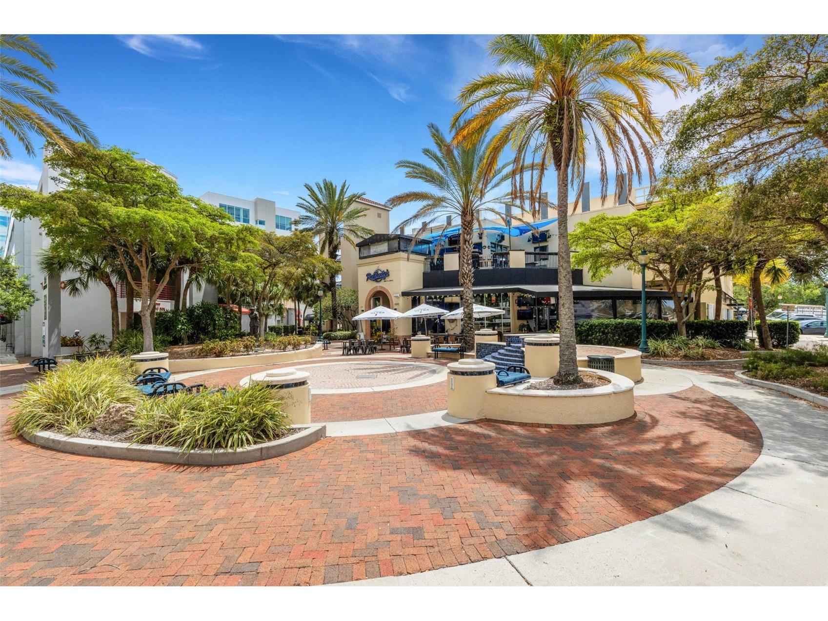 1990 Main Street #4 Sarasota FL 34236 A4687688 image48