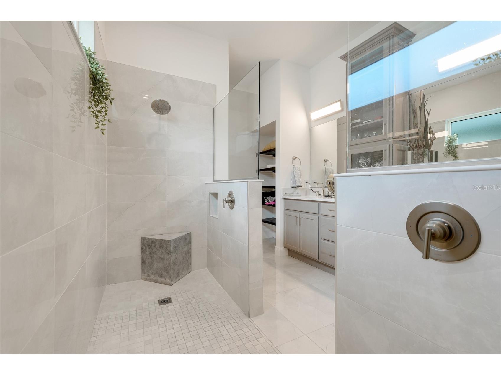 1990 Wallingford Loop Mount Dora FL 32757 G5108039 image20