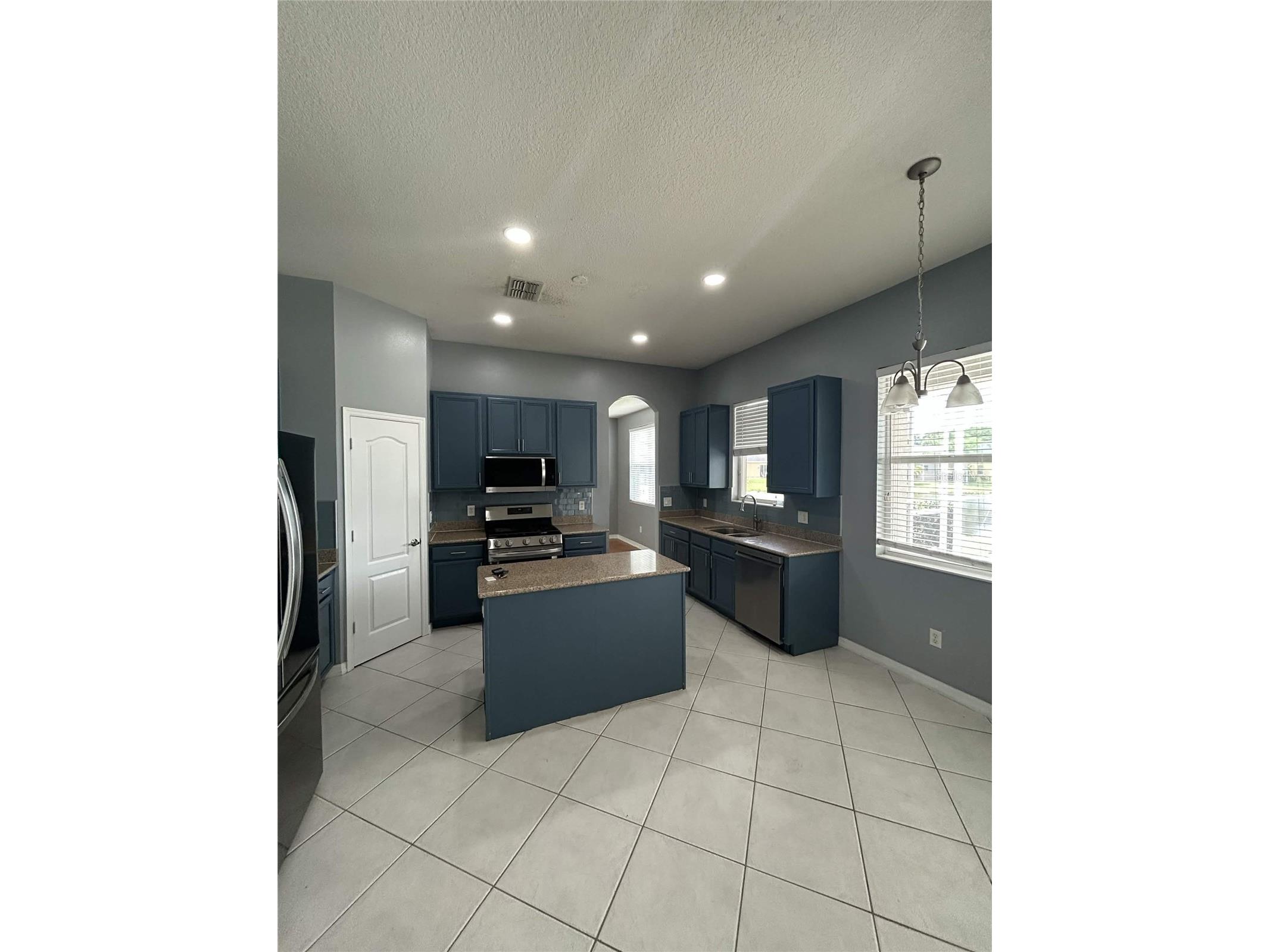 19909 Bluff Oak Boulevard Tampa FL 33647 TB8516137 image12