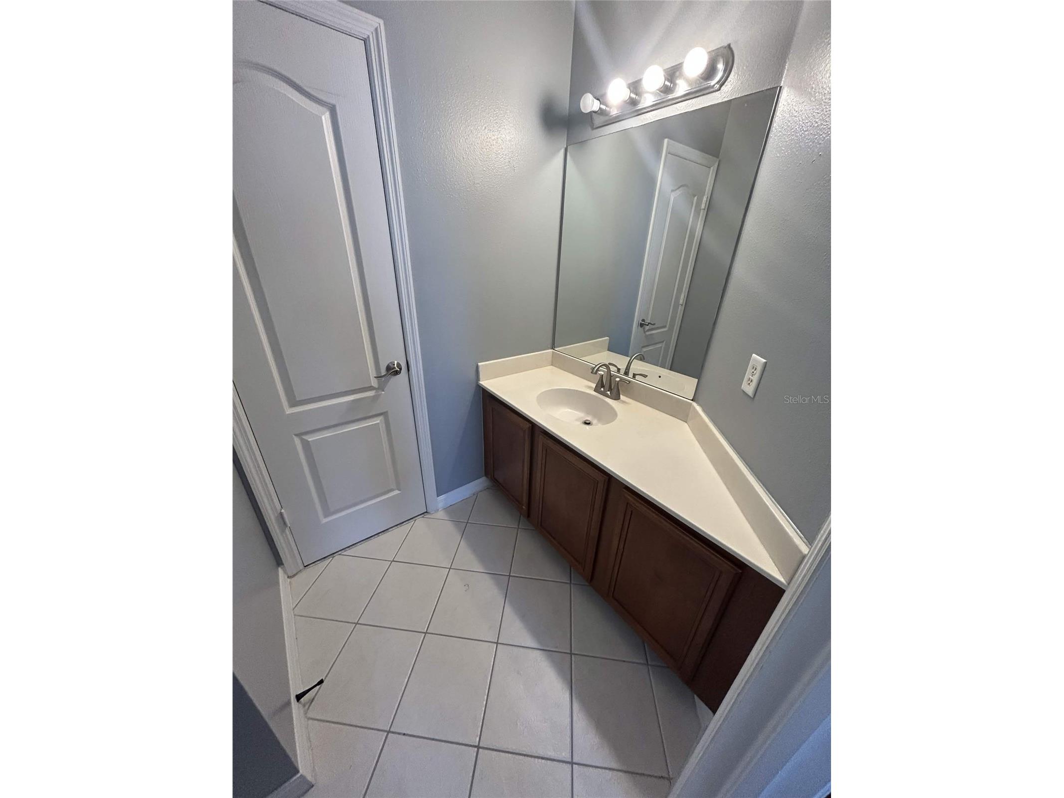 19909 Bluff Oak Boulevard Tampa FL 33647 TB8516137 image22
