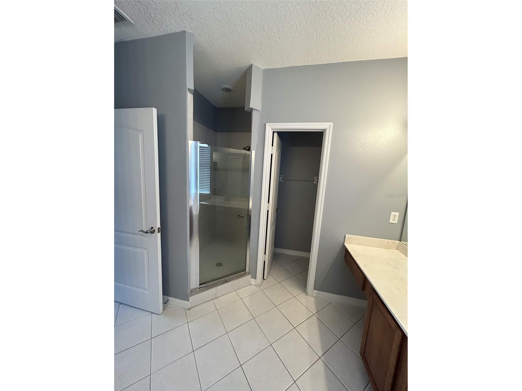 19909 Bluff Oak Boulevard Tampa FL 33647 TB8516137 image32