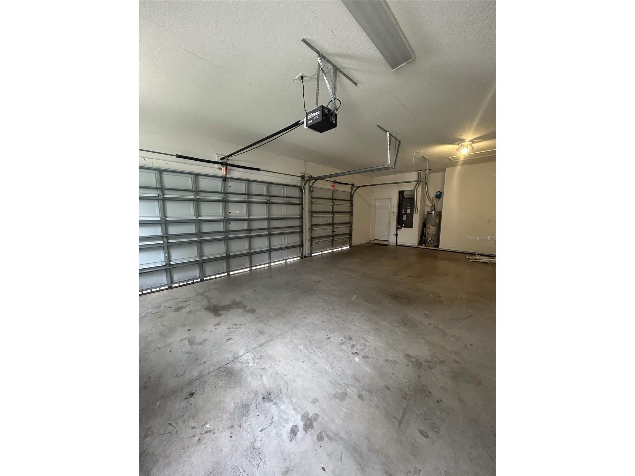 19909 Bluff Oak Boulevard Tampa FL 33647 TB8516137 image41