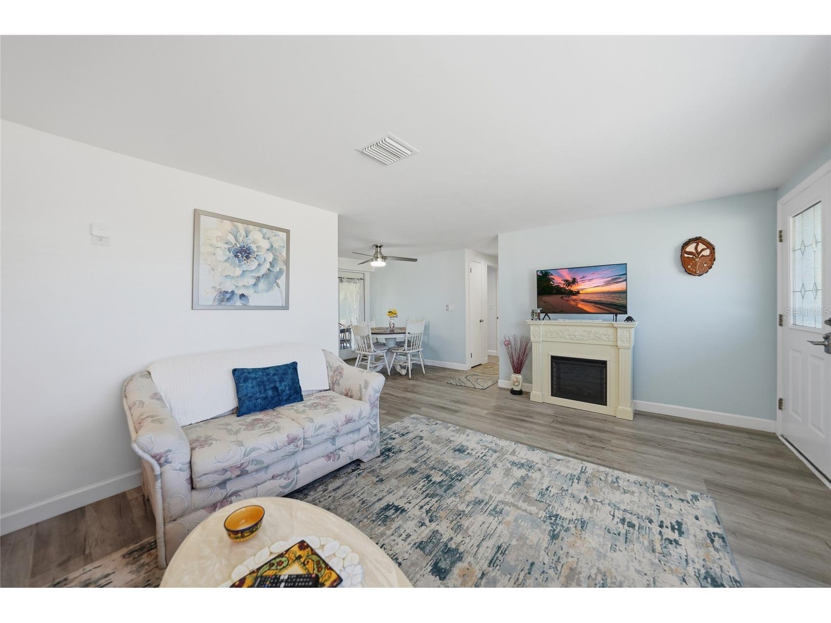 19909 Midway Boulevard Port Charlotte FL 33948 C7522617 image3