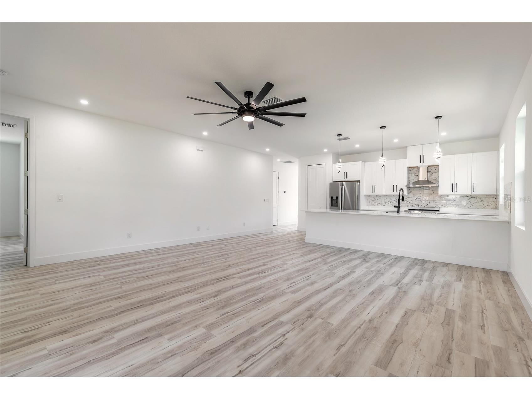 1991 Cedar Street Daytona Beach FL 32119 V4948469 image14