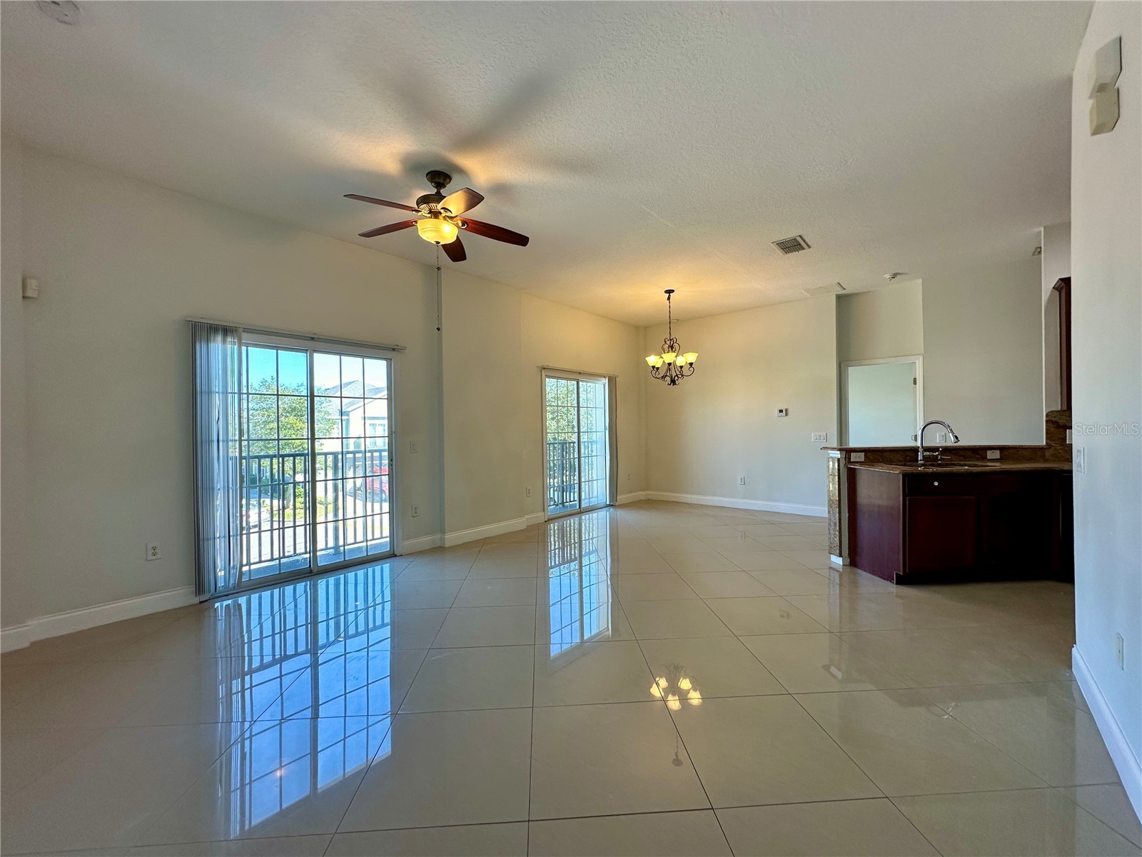 1991 Estancia Circle #16A Kissimmee FL 34741 O6396223 image12