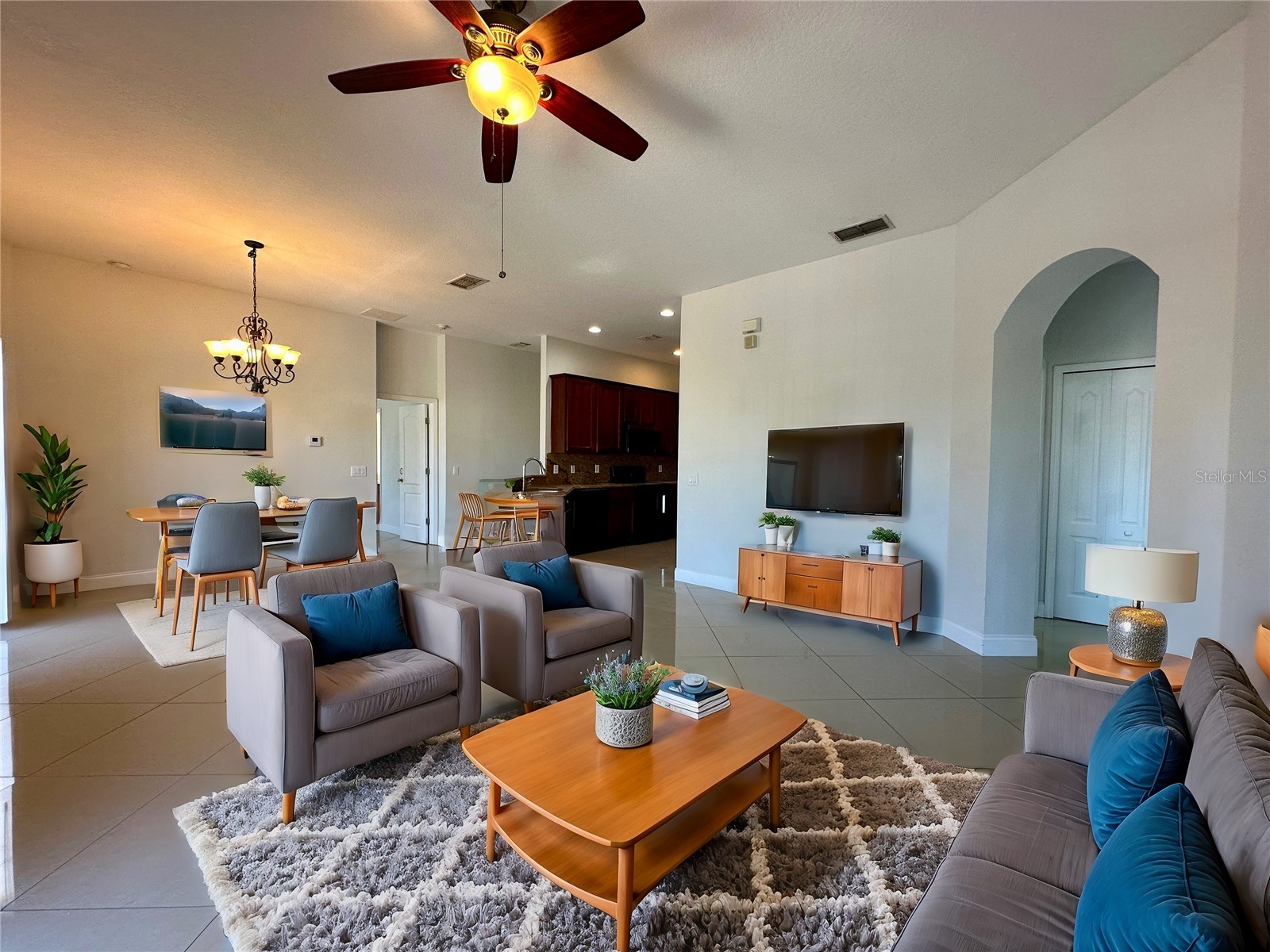 1991 Estancia Circle #16A Kissimmee FL 34741 O6396223 image9