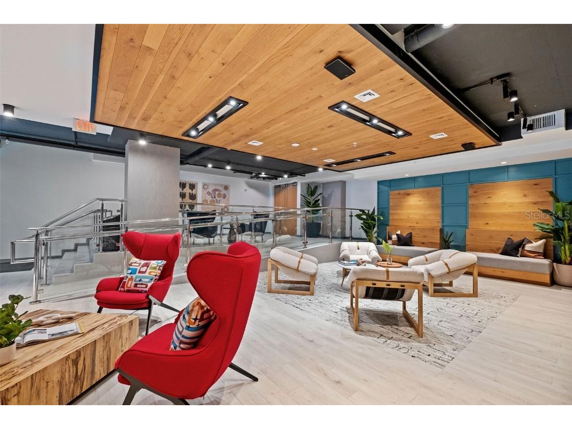 1991 Main Street #LINKS B1 PH Sarasota FL 34236 O6292289 image12