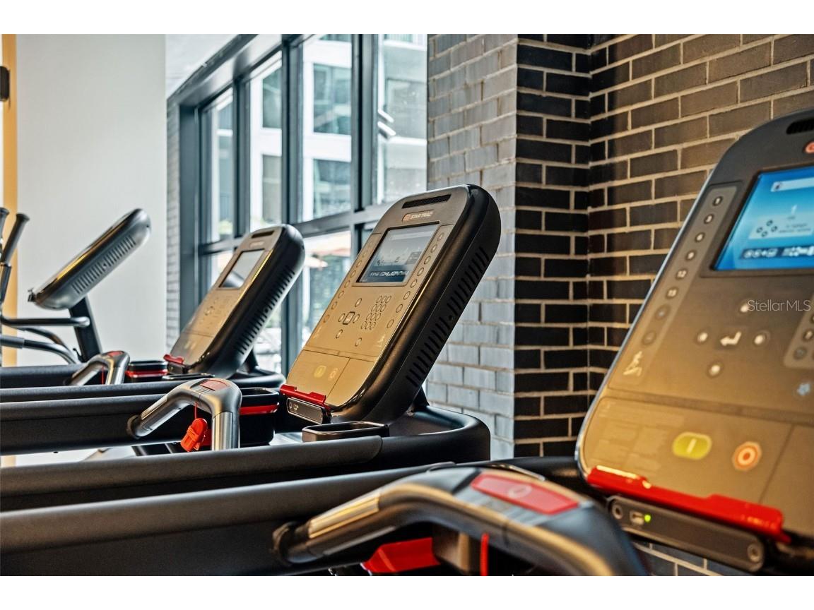 1991 Main Street #LINKS B1 PH Sarasota FL 34236 O6292289 image17