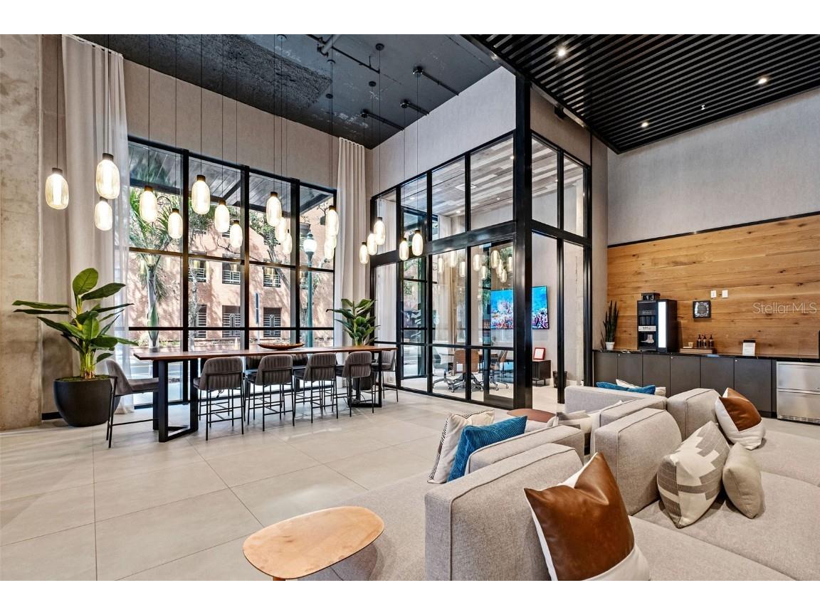 1991 Main Street #LINKS - B3 Sarasota FL 34236 O6292283 image7