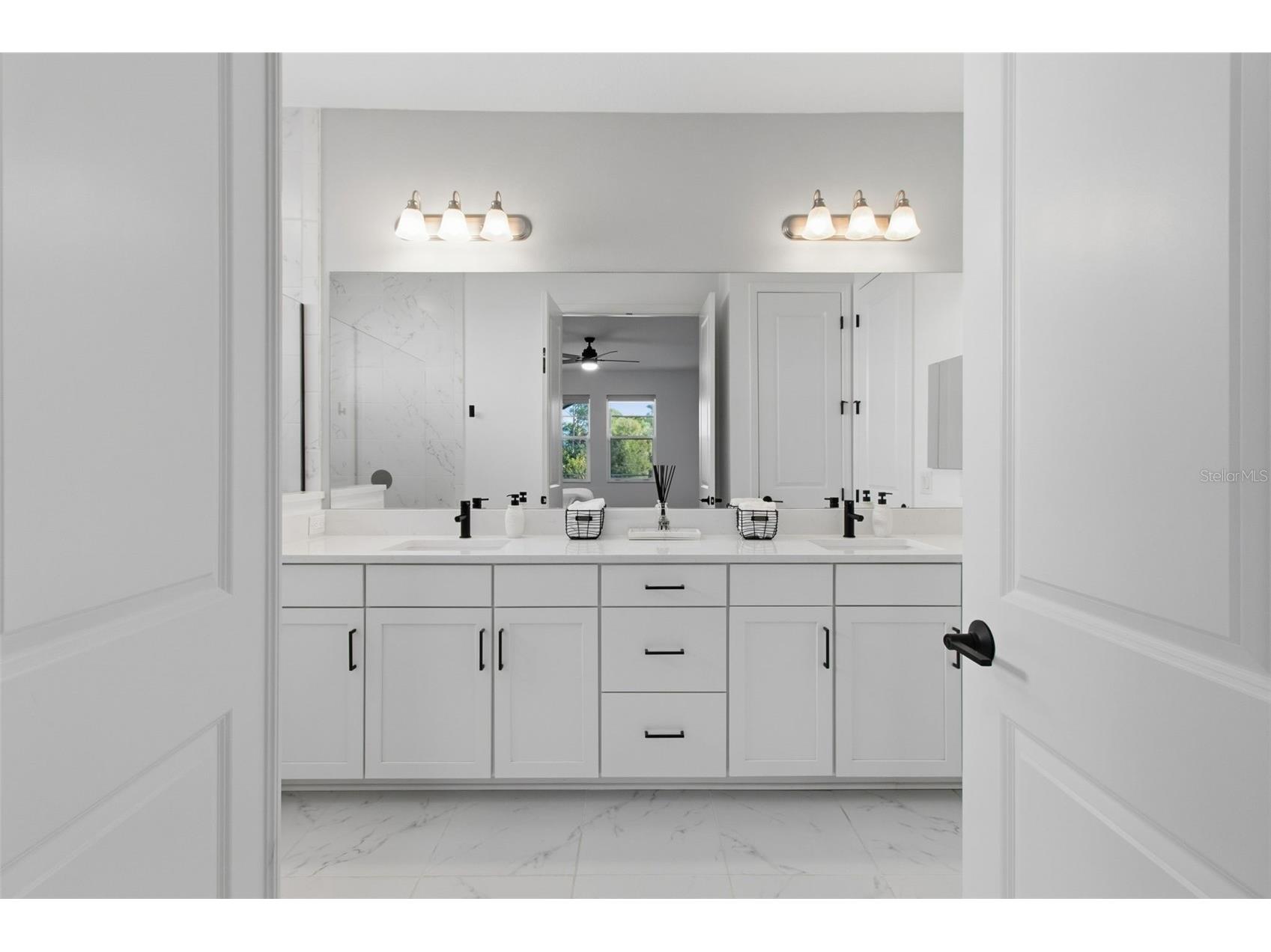 19912 Bridgetown Loop Venice FL 34293 A4679854 image18