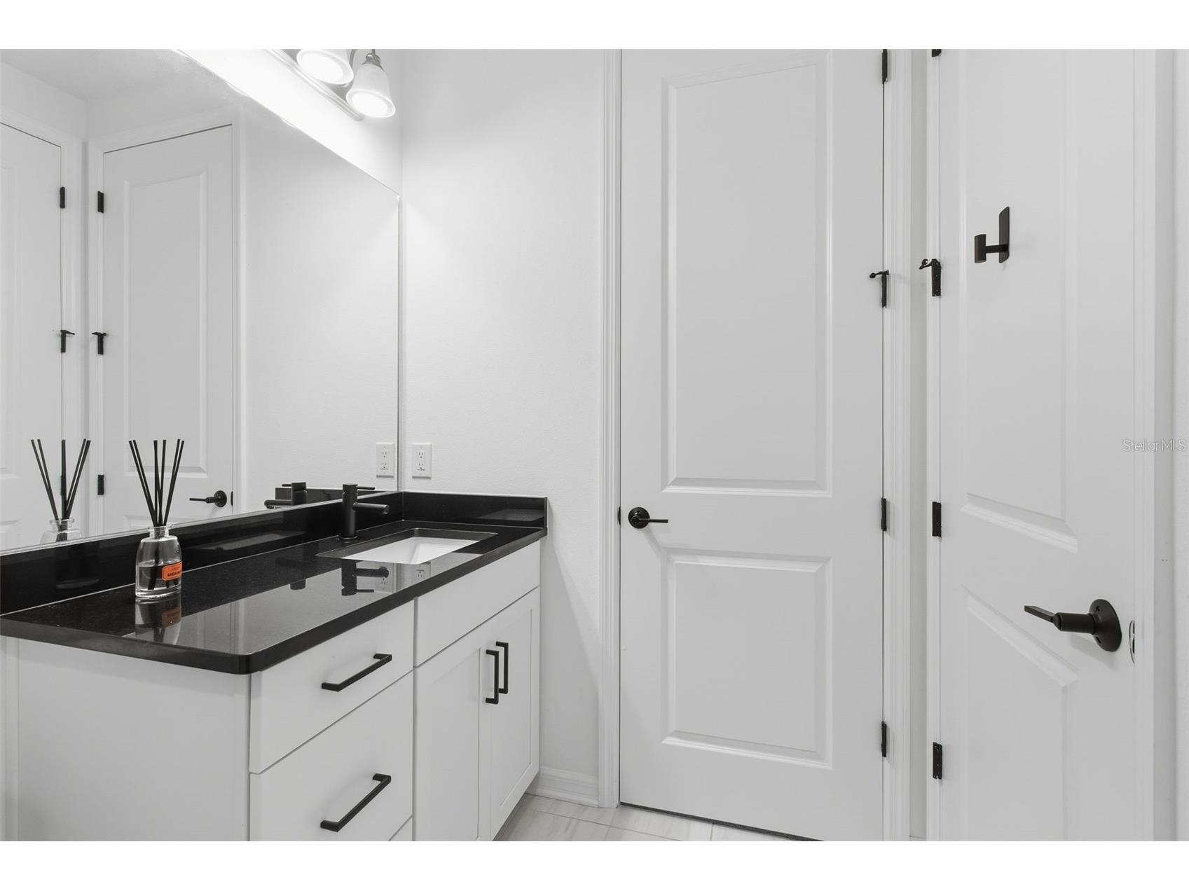 19912 Bridgetown Loop Venice FL 34293 A4679854 image25